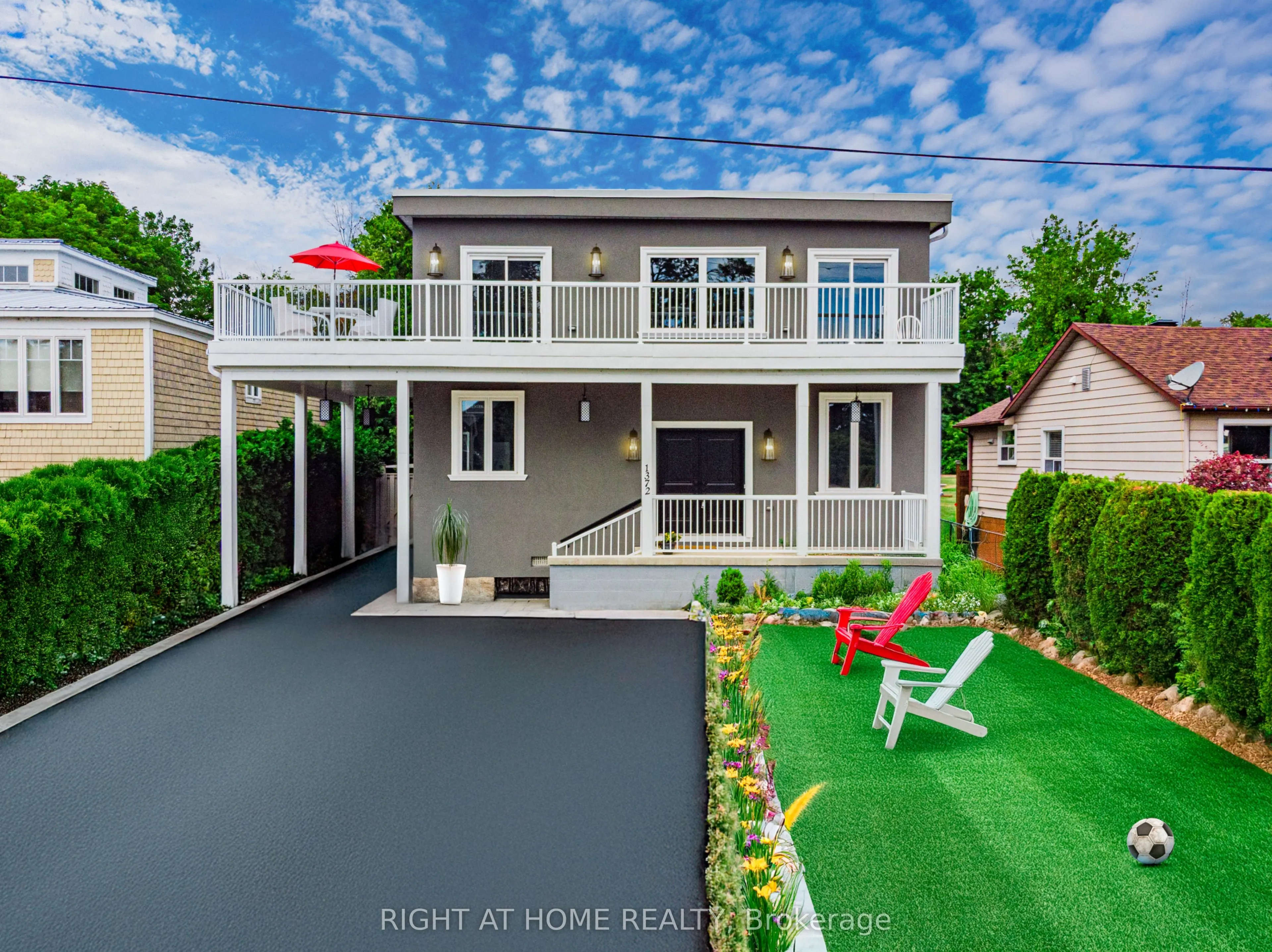 1372 Maple Road
