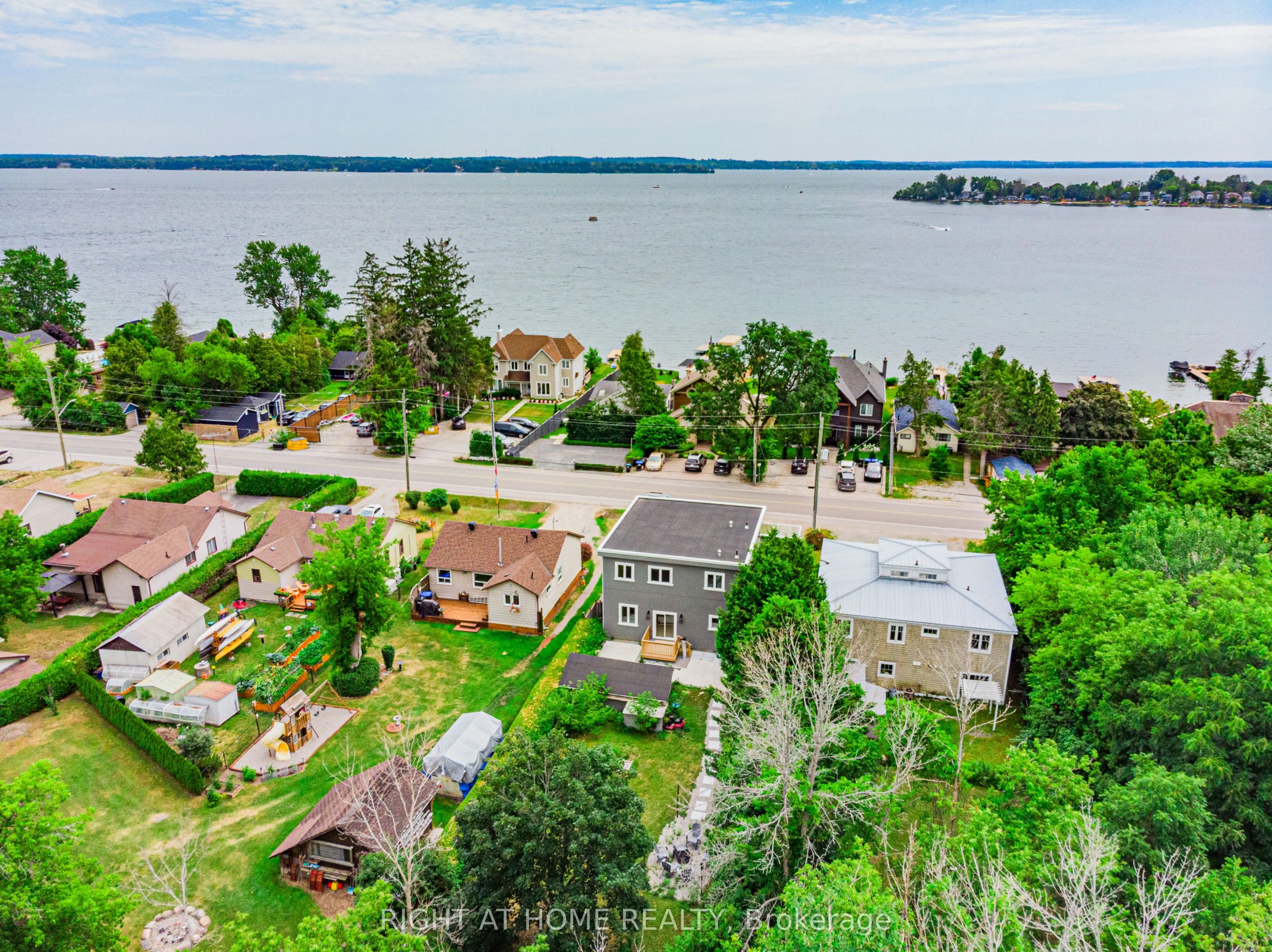 1372 Maple Road
