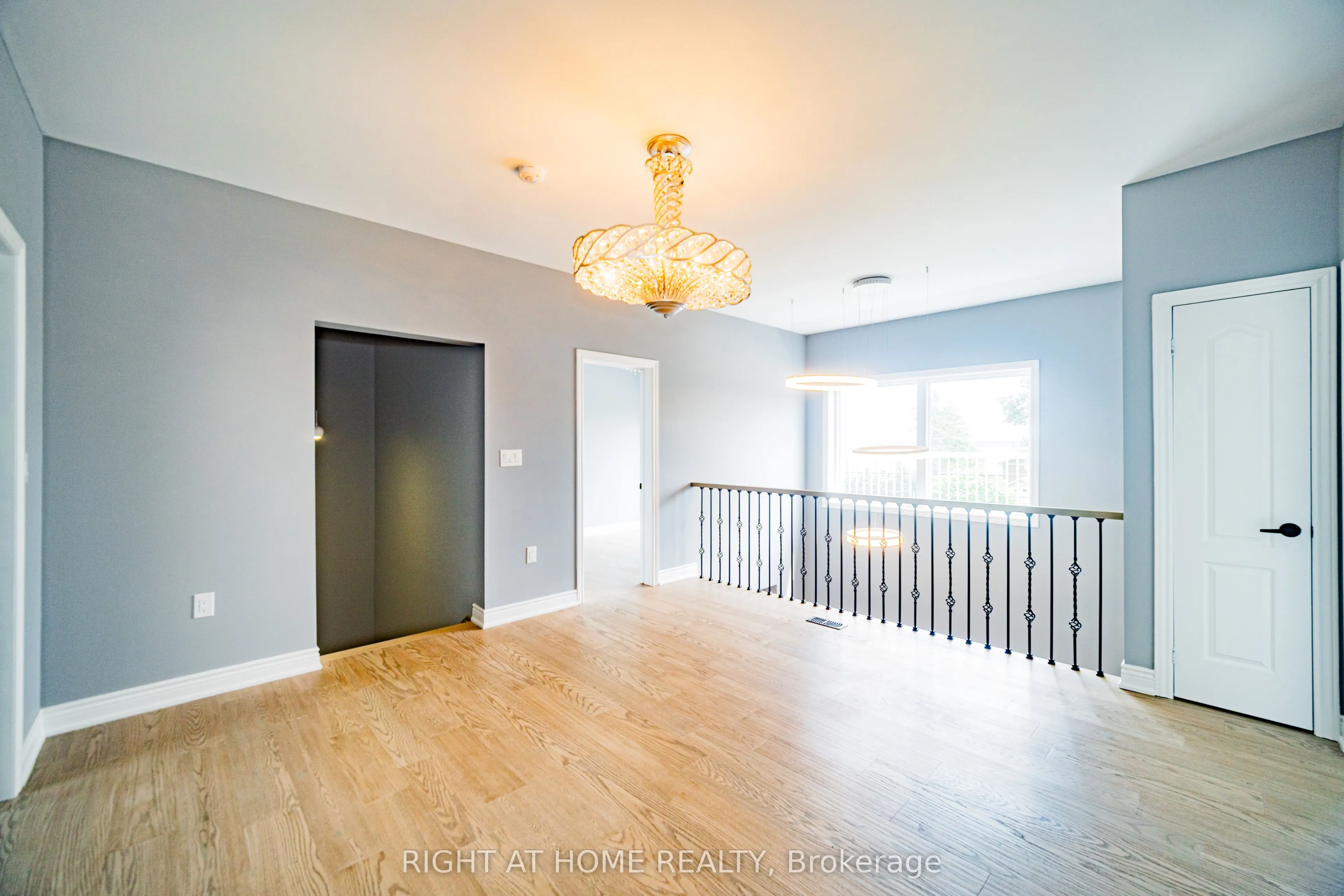 1372 Maple Road