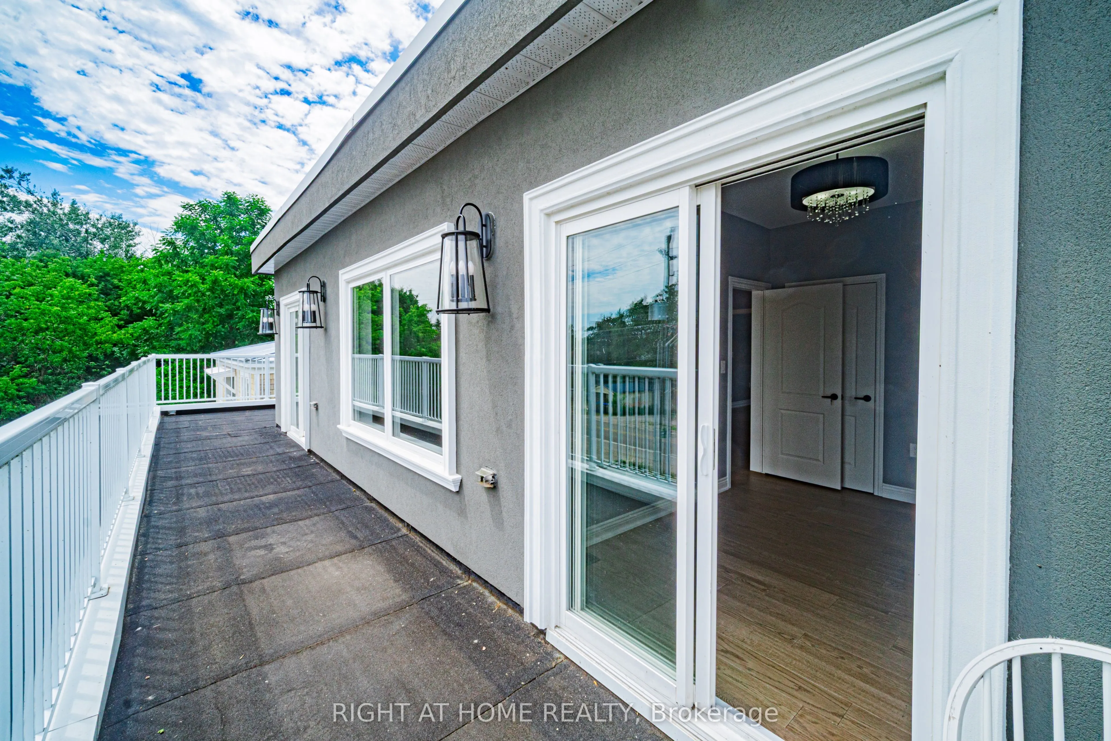 1372 Maple Road