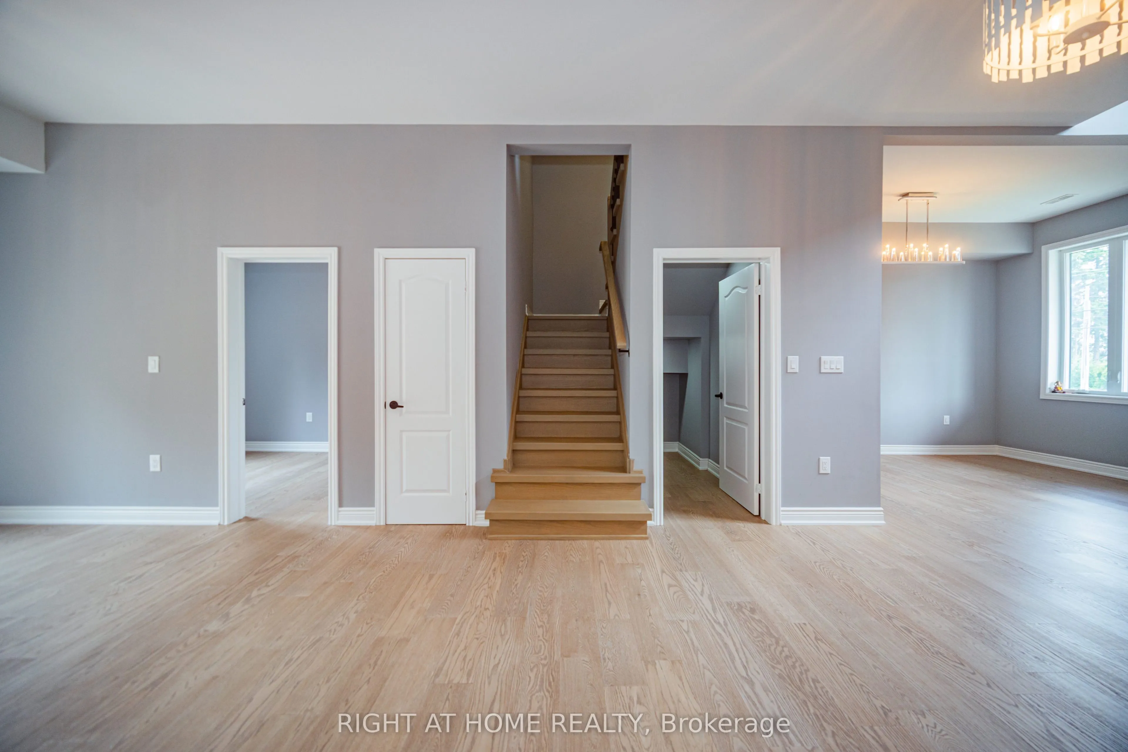1372 Maple Road
