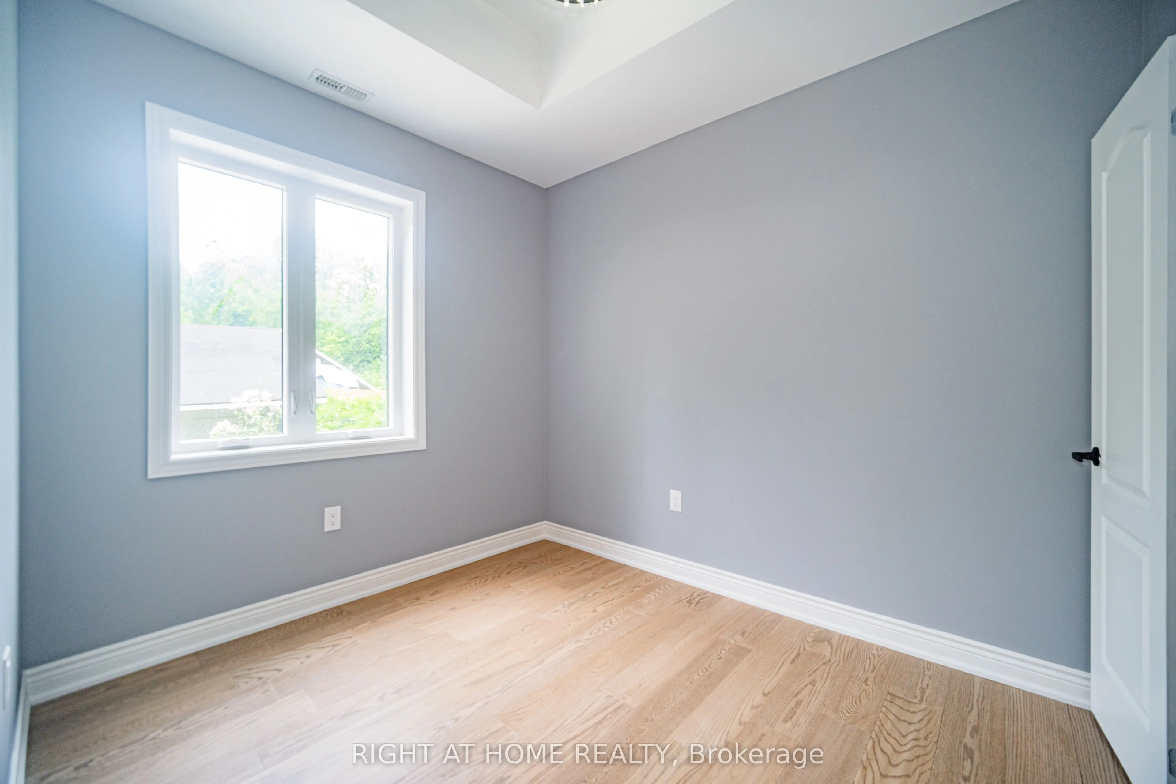 1372 Maple Road