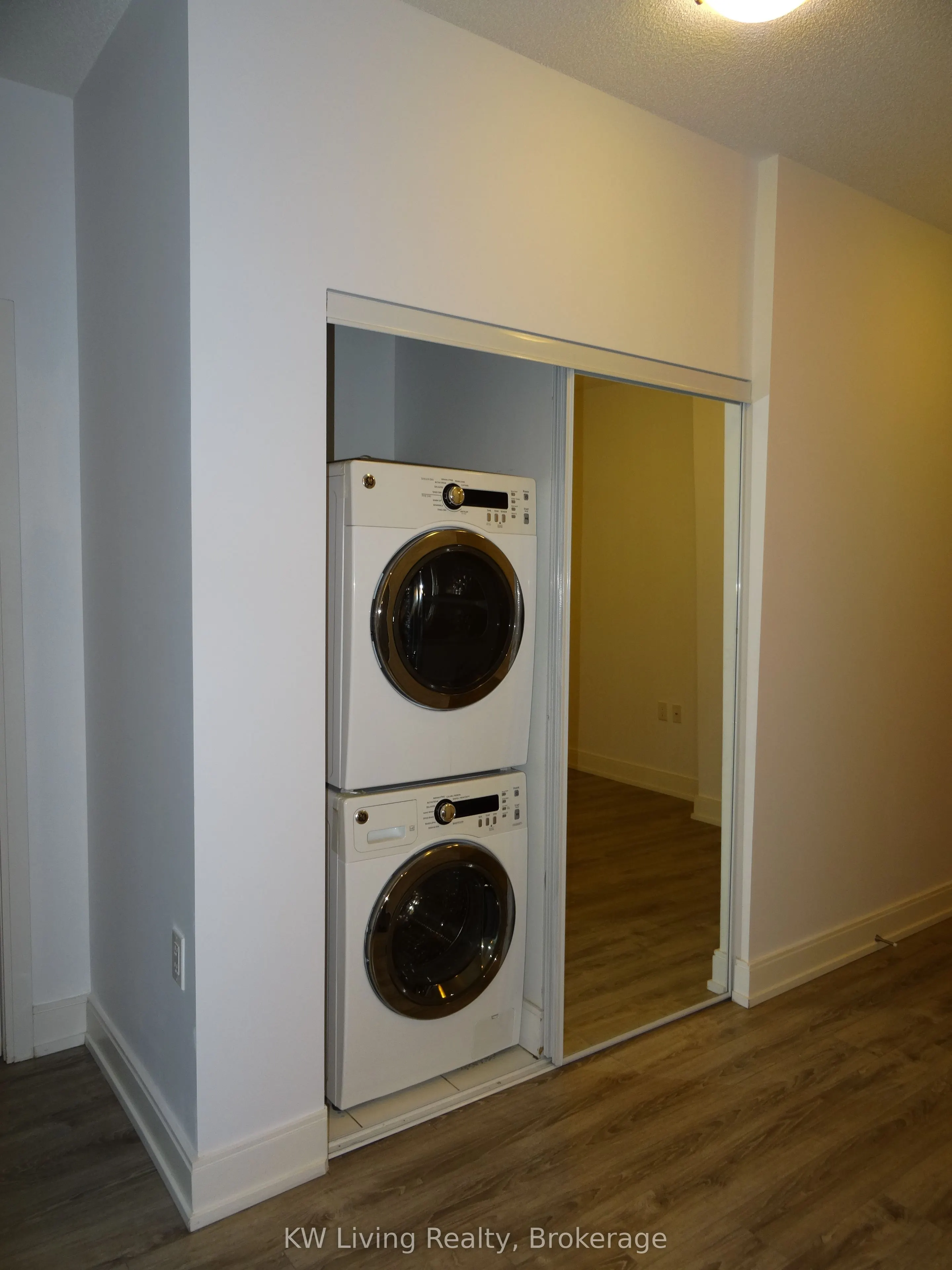 9608 Yonge Street, #505A