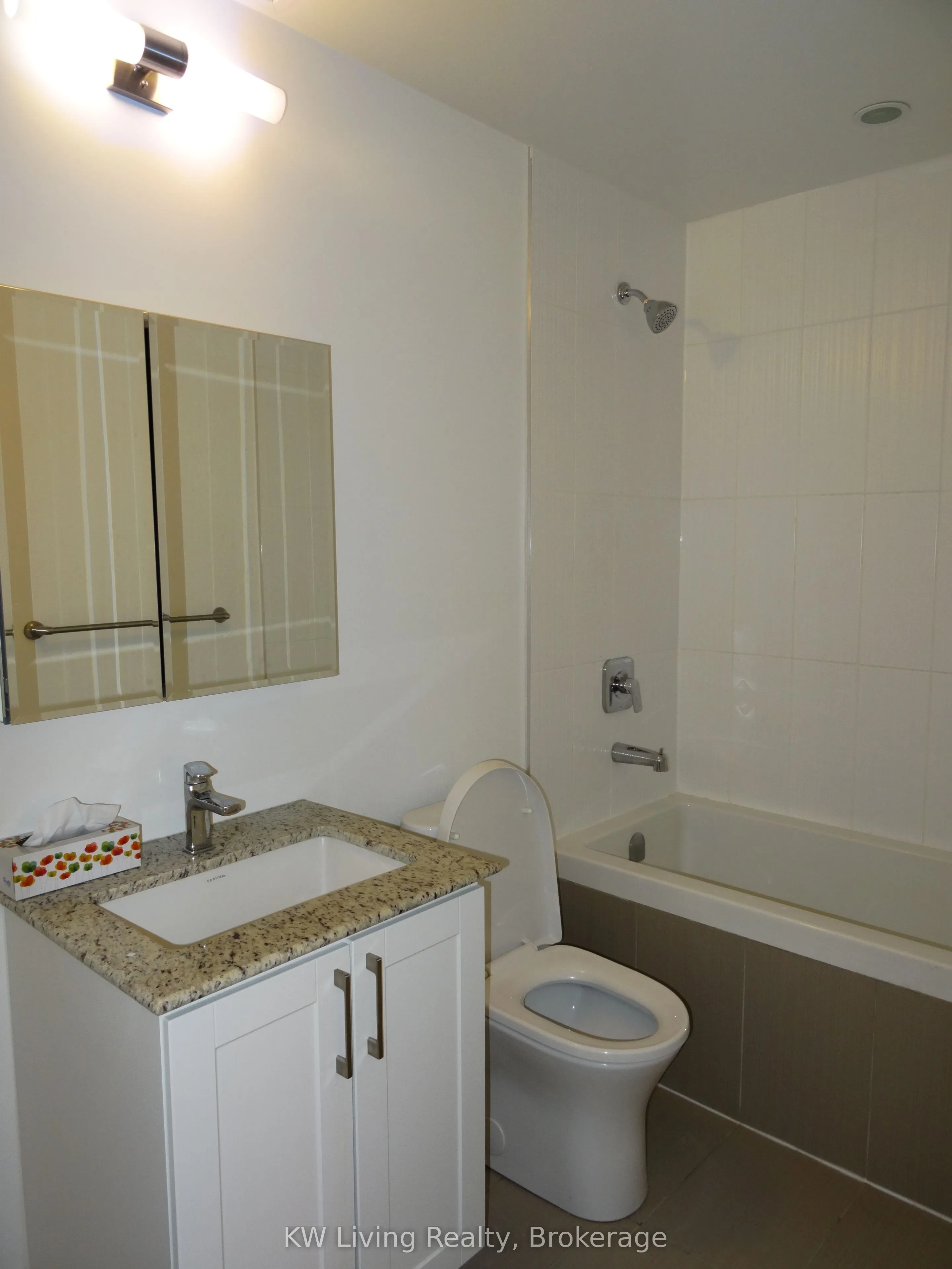 9608 Yonge Street, #505A