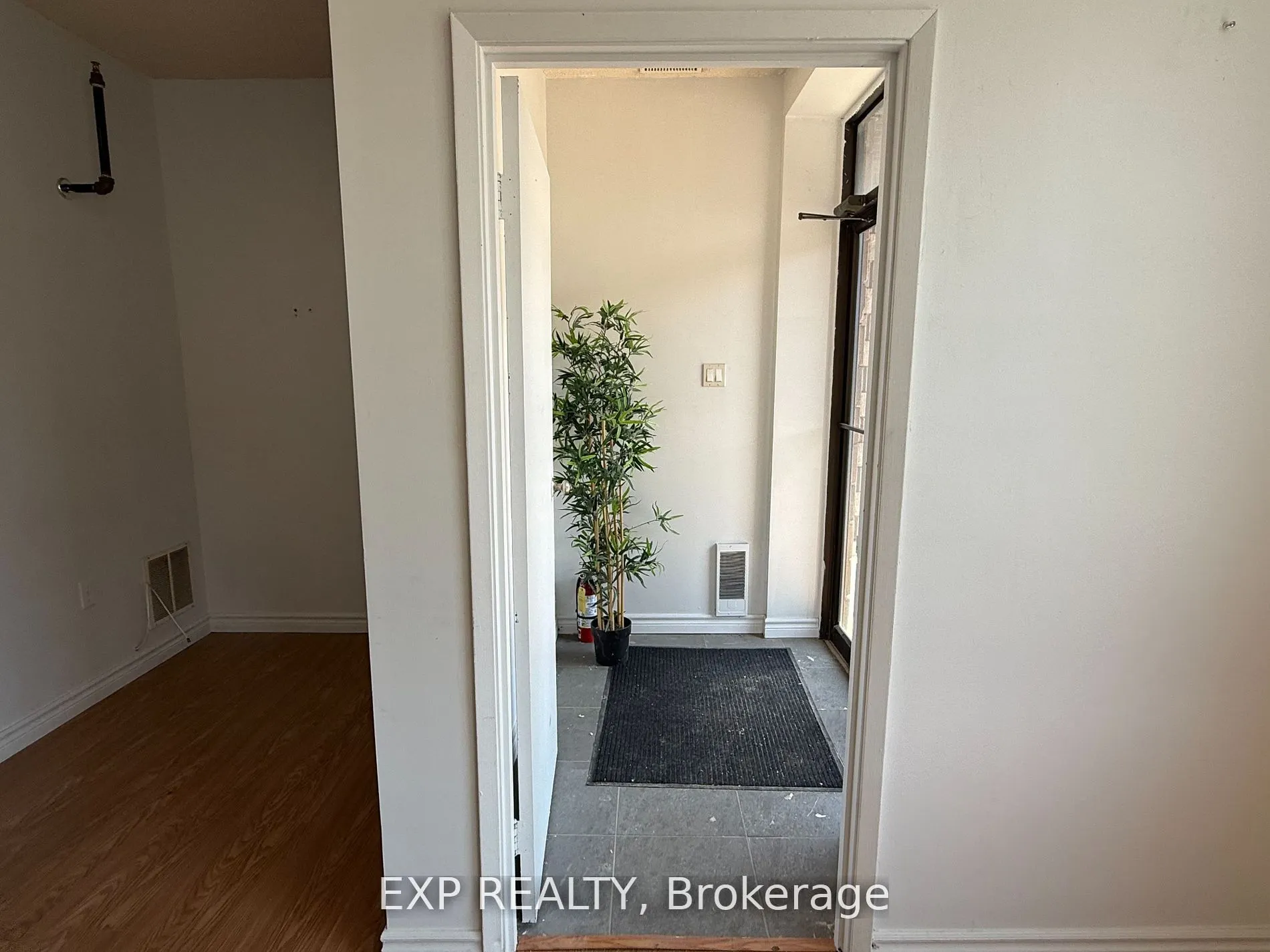 1225 Gorham Street, #19