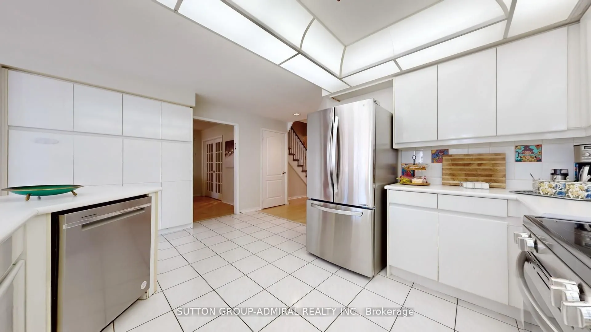 186 WESTHAMPTON Drive