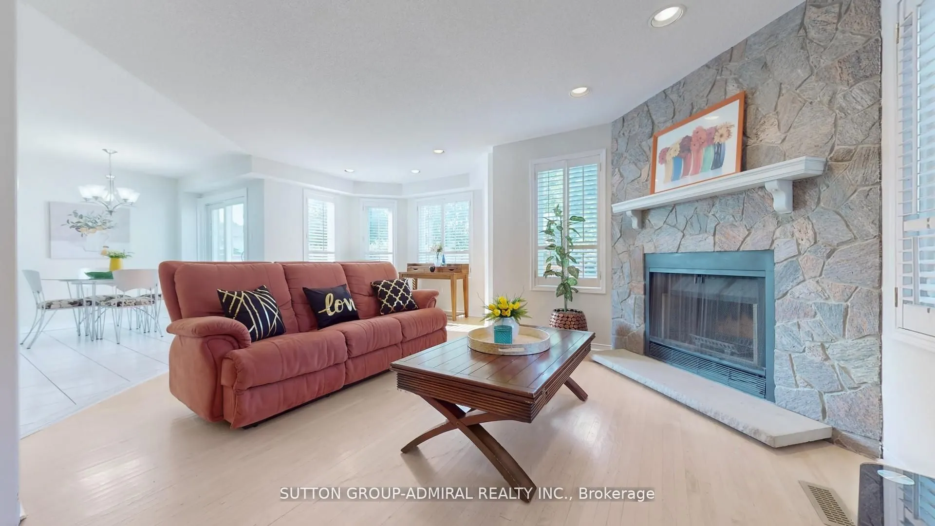 186 WESTHAMPTON Drive