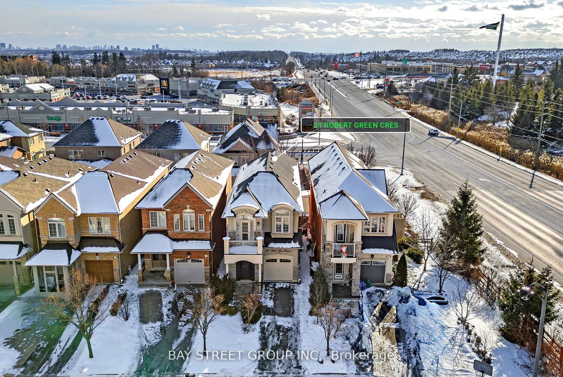 21 Robert Green Crescent