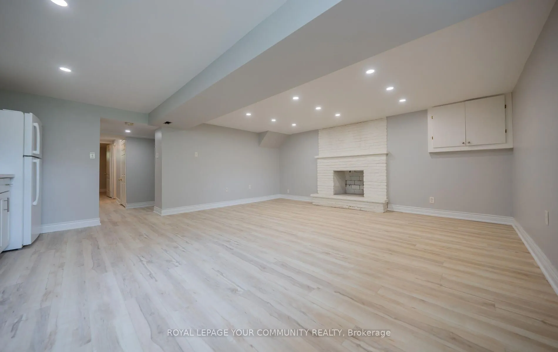 53 Newbury Drive