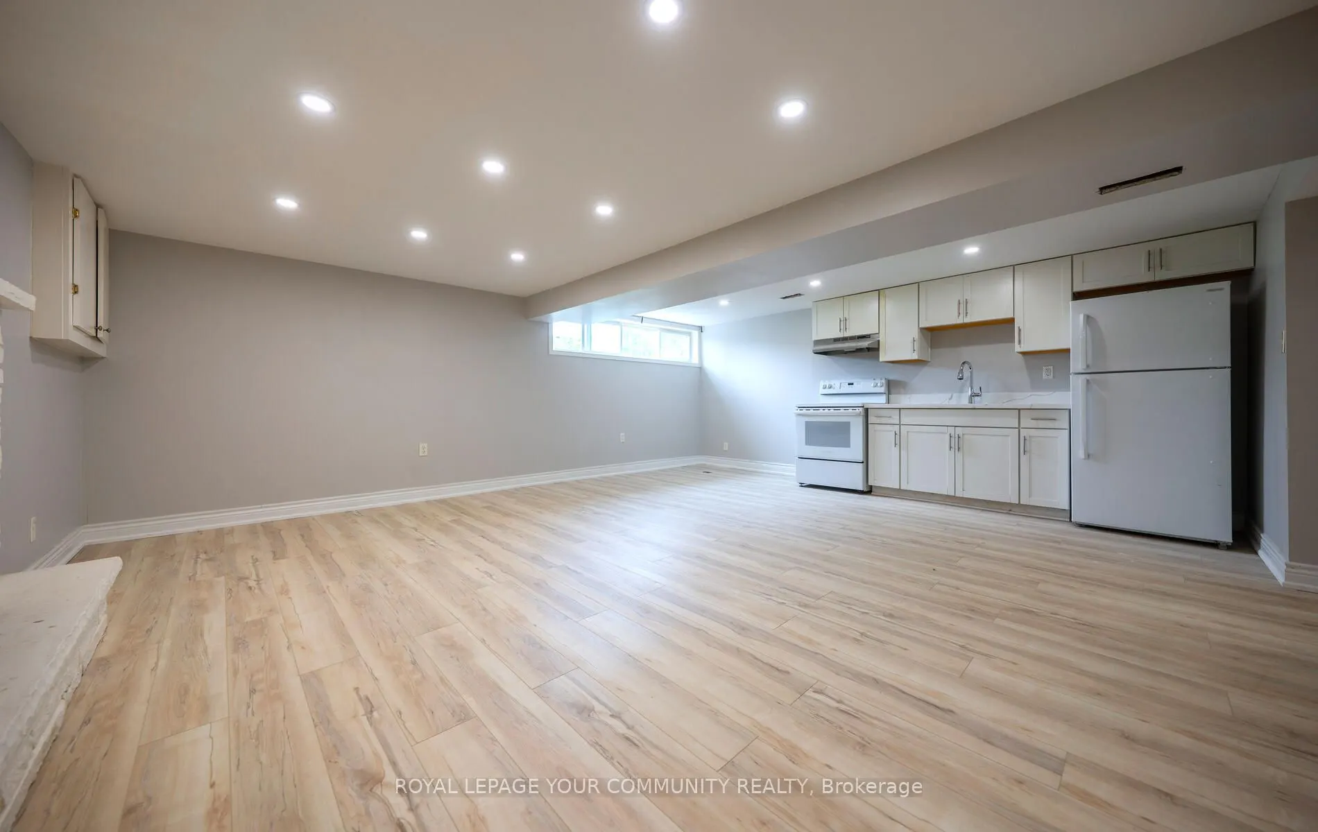 53 Newbury Drive