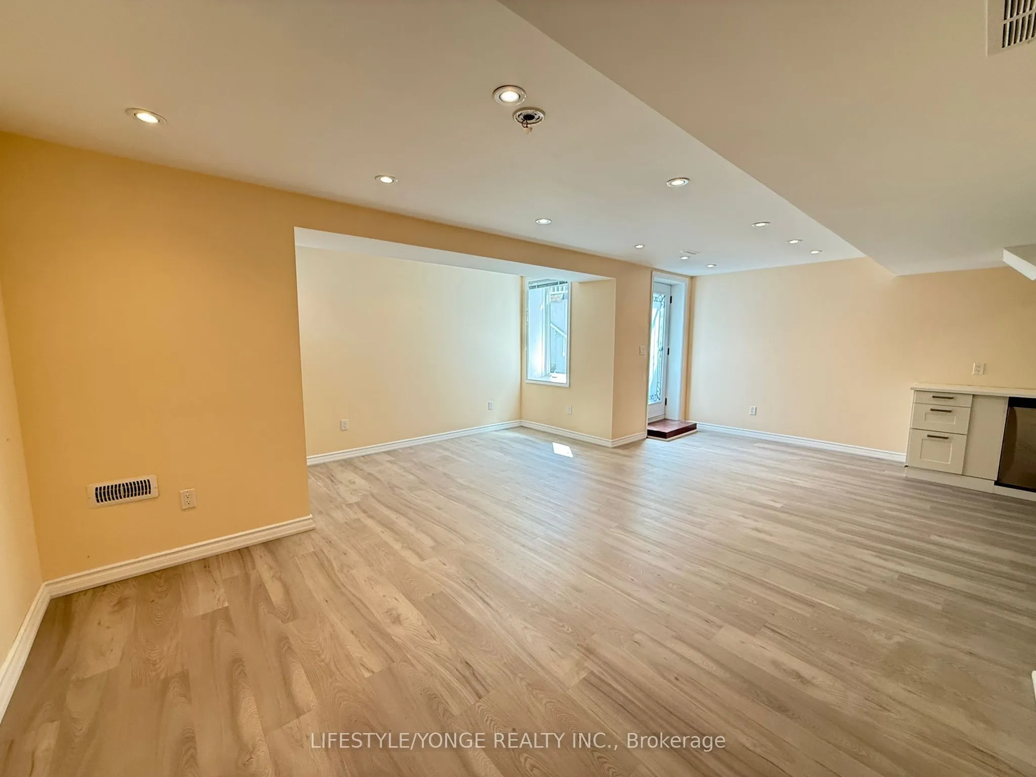278 Ivy Jay Crescent, #Bsmt