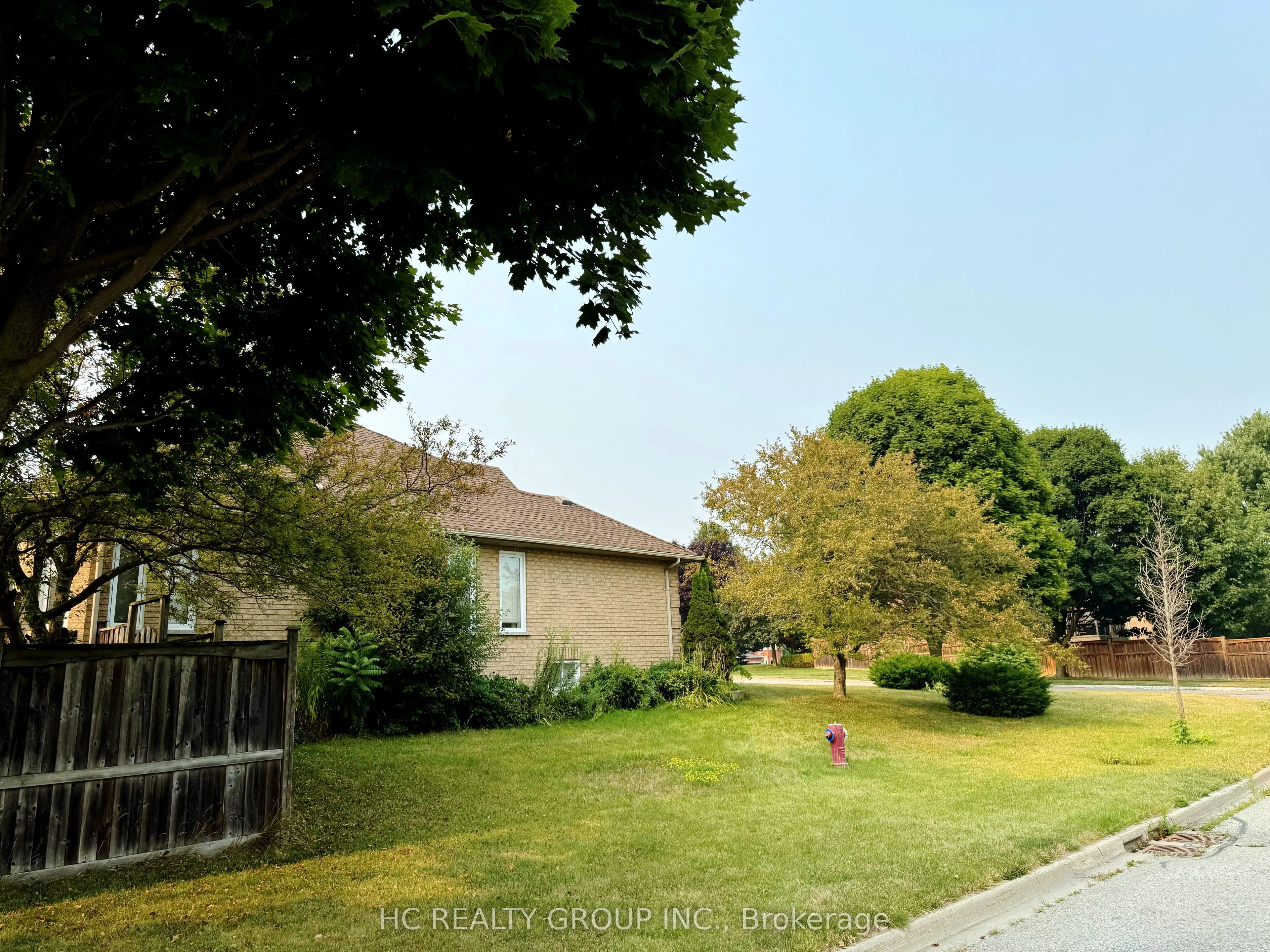 638 Goodyear Crescent