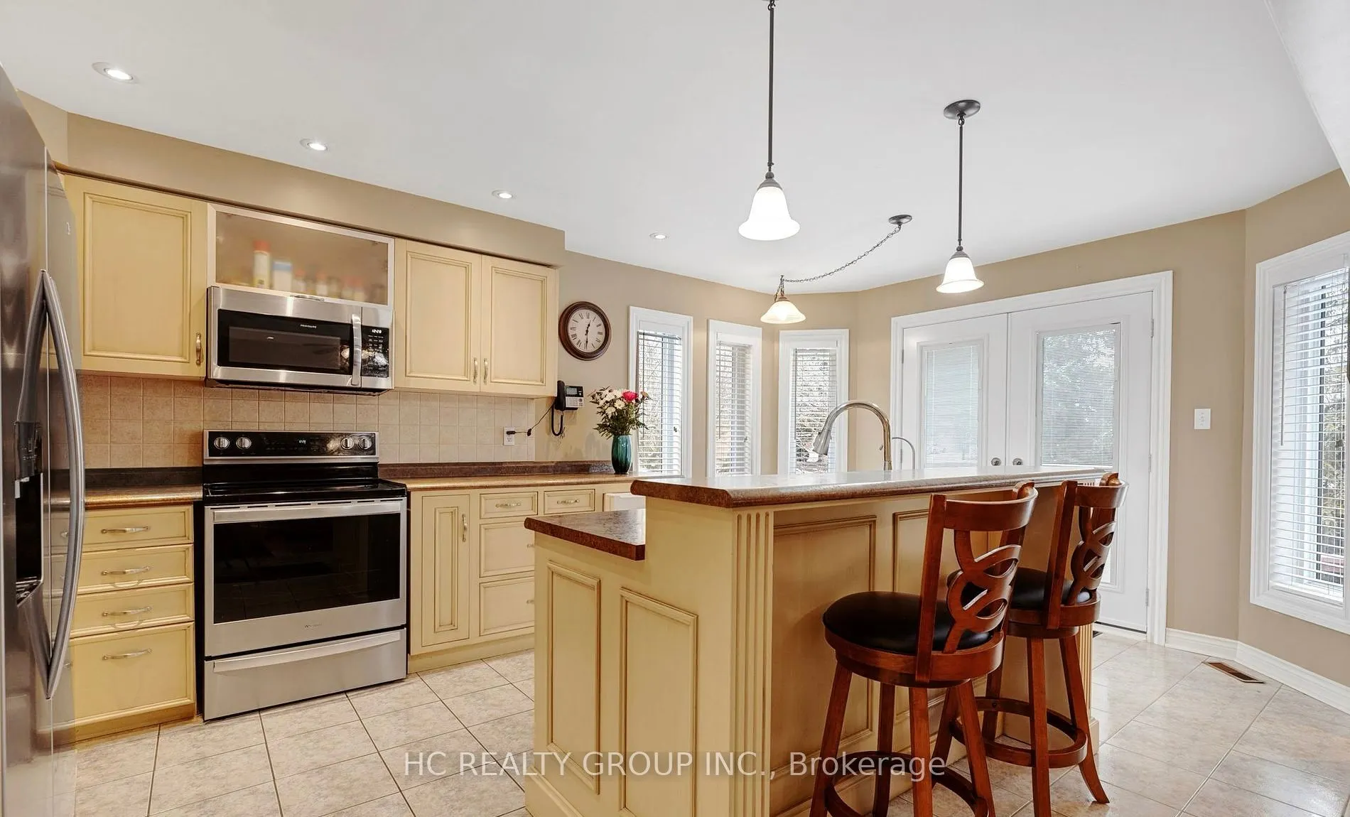 638 Goodyear Crescent
