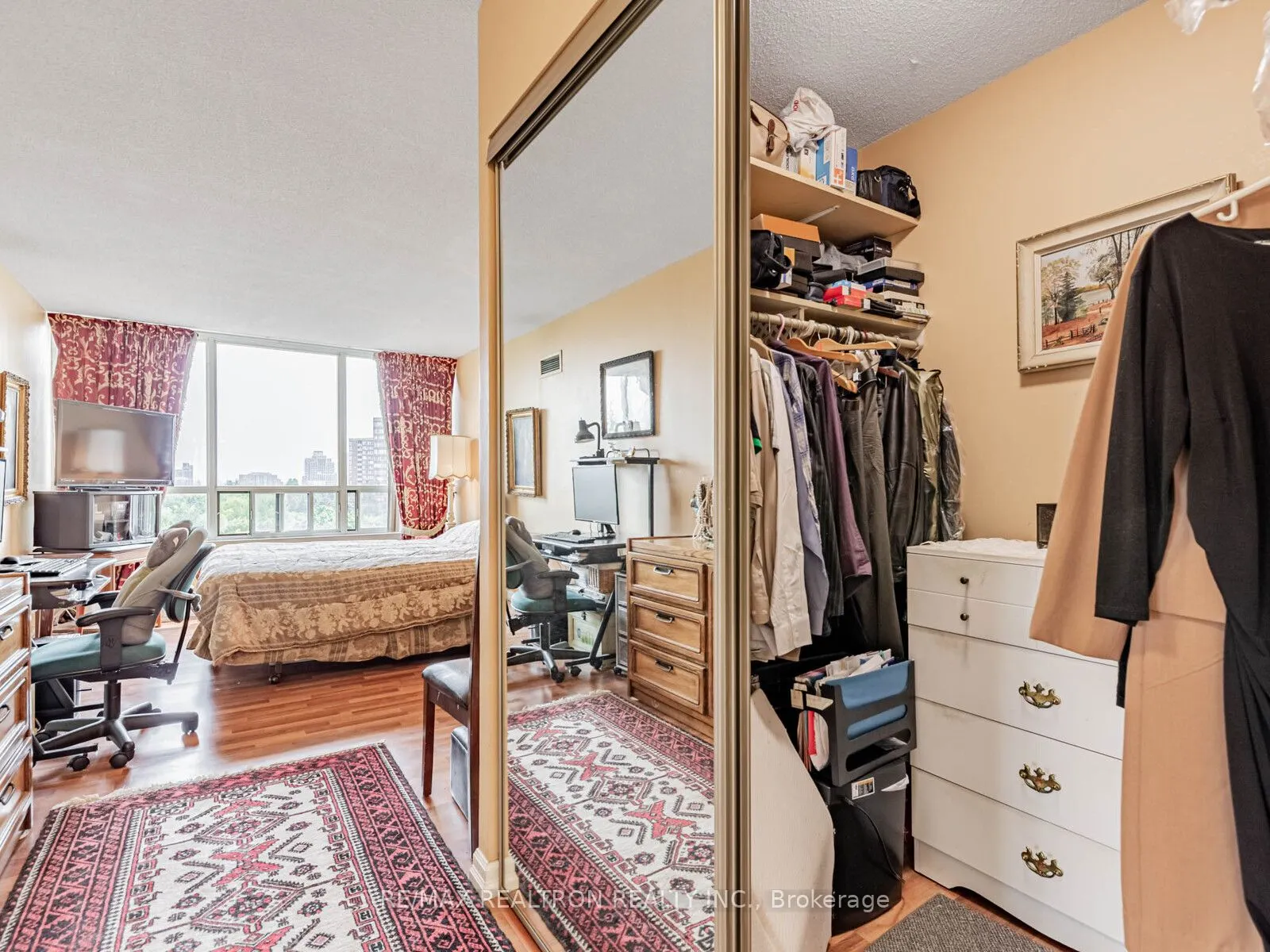 32 Clarissa Drive, #619