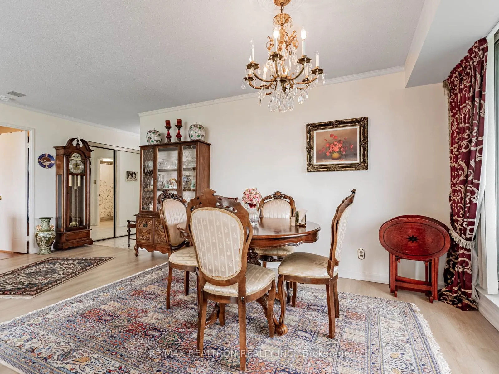 32 Clarissa Drive, #619