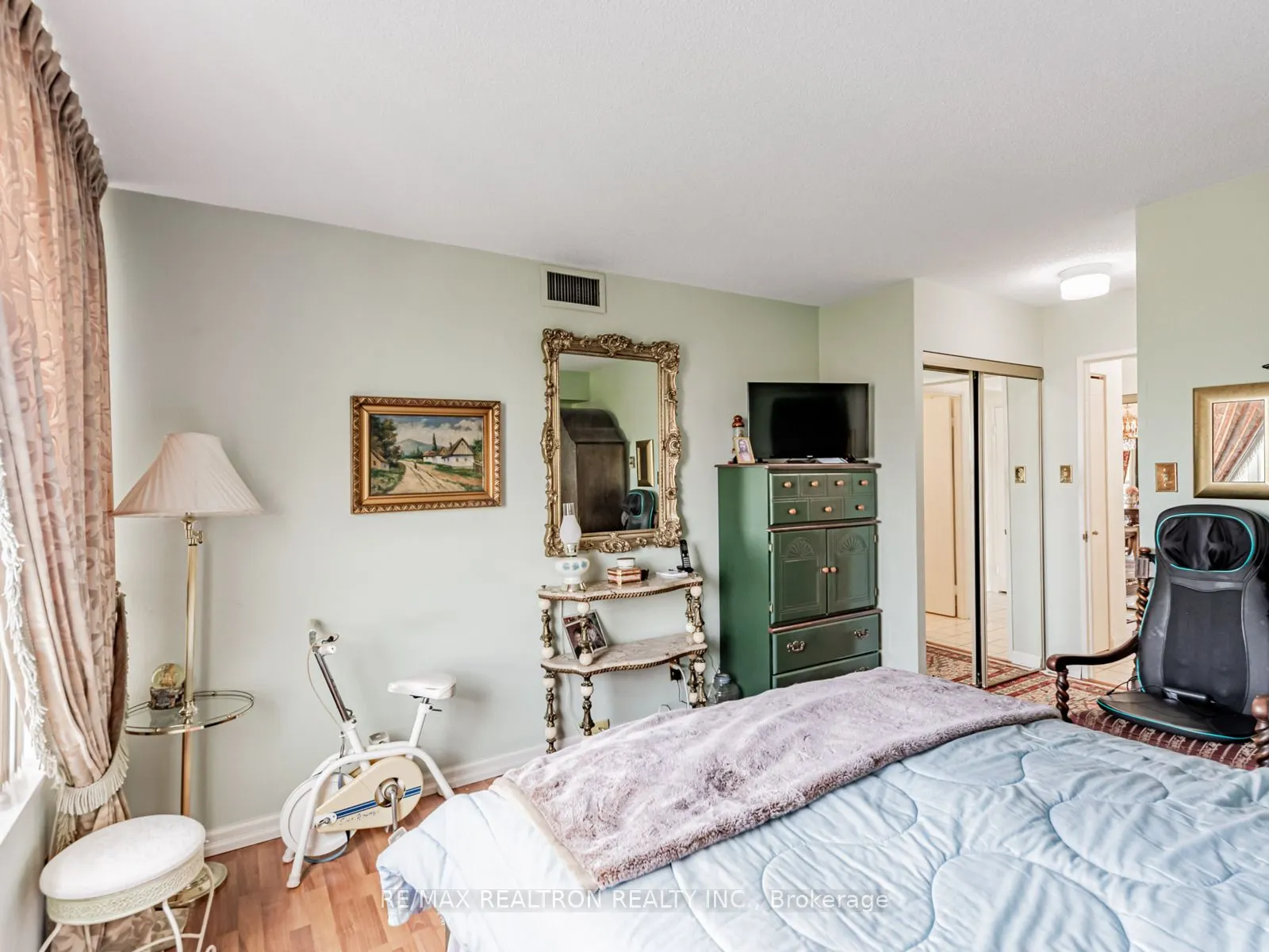 32 Clarissa Drive, #619