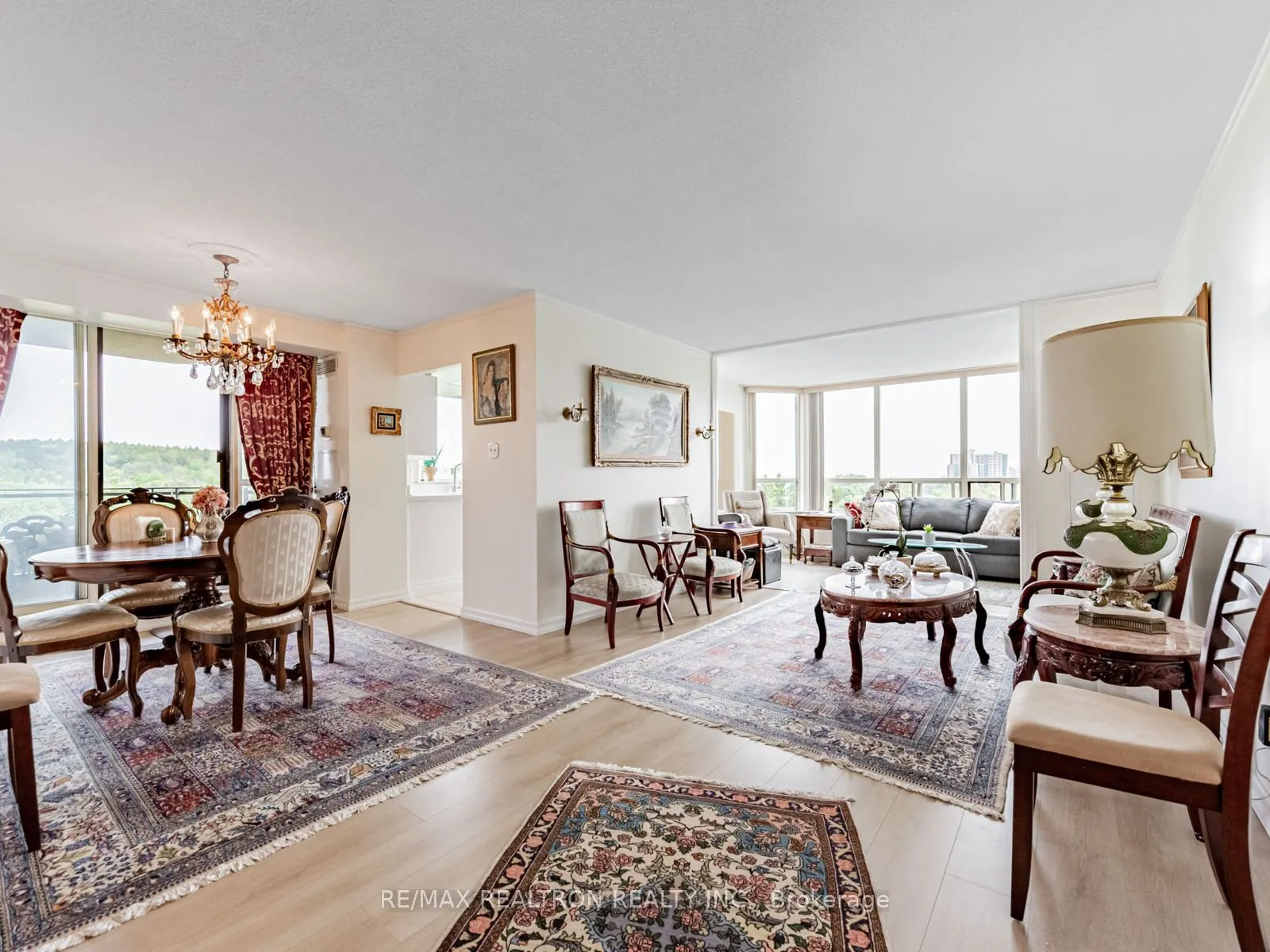 32 Clarissa Drive, #619