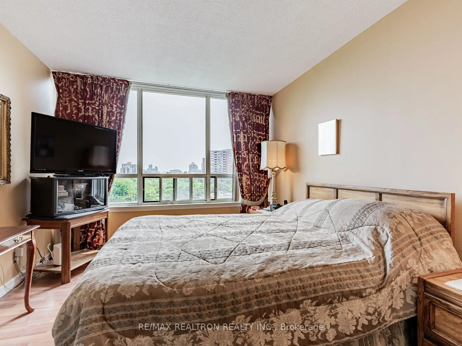 32 Clarissa Drive, #619