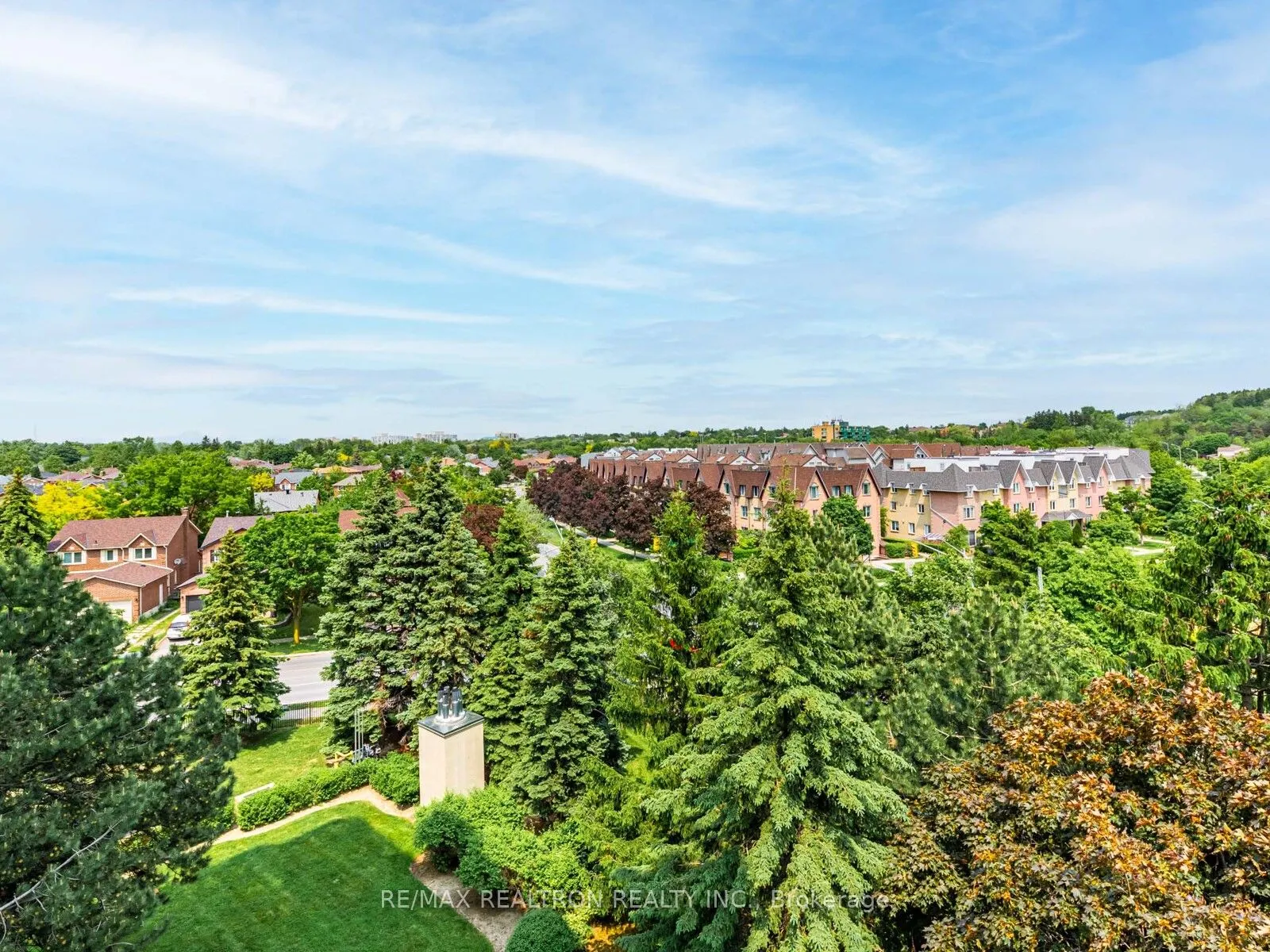 32 Clarissa Drive, #619