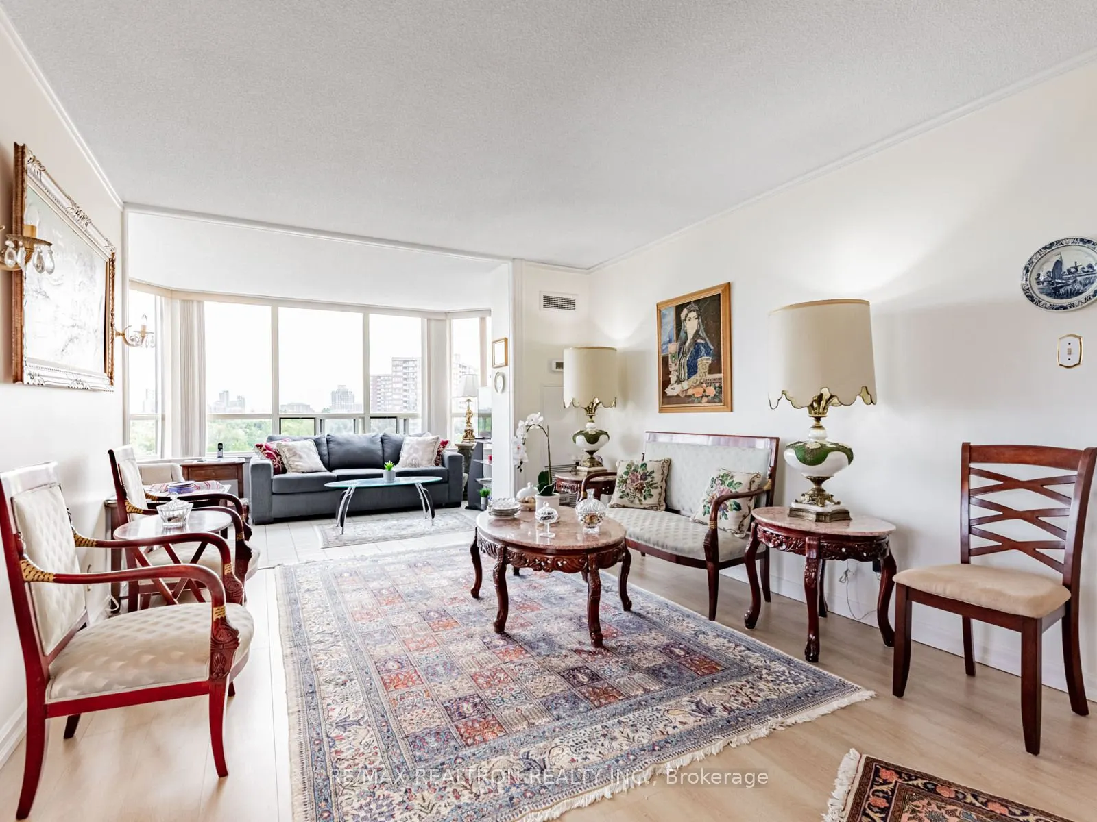 32 Clarissa Drive, #619