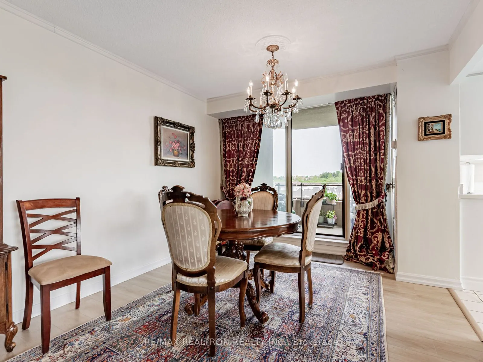 32 Clarissa Drive, #619