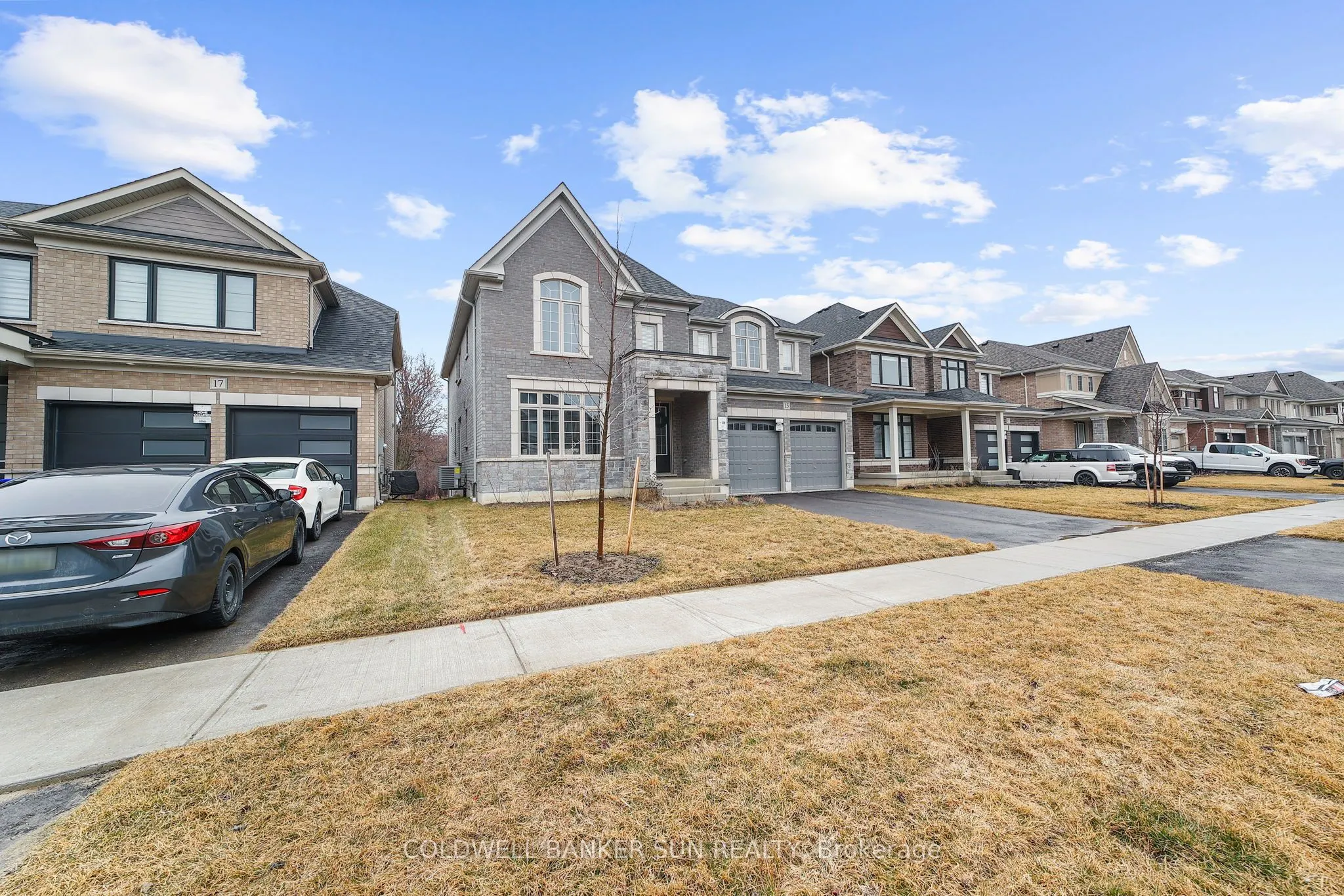 15 Hummingbird Grove E