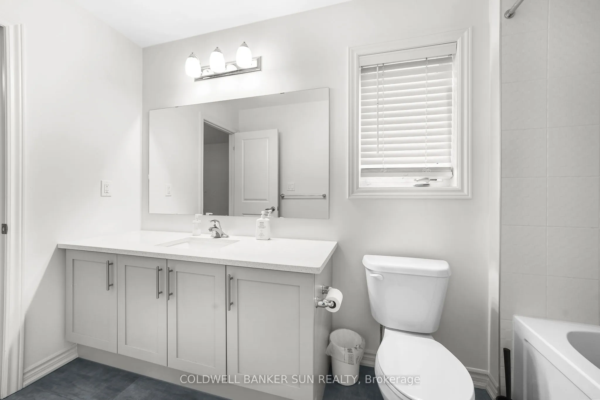 15 Hummingbird Grove E