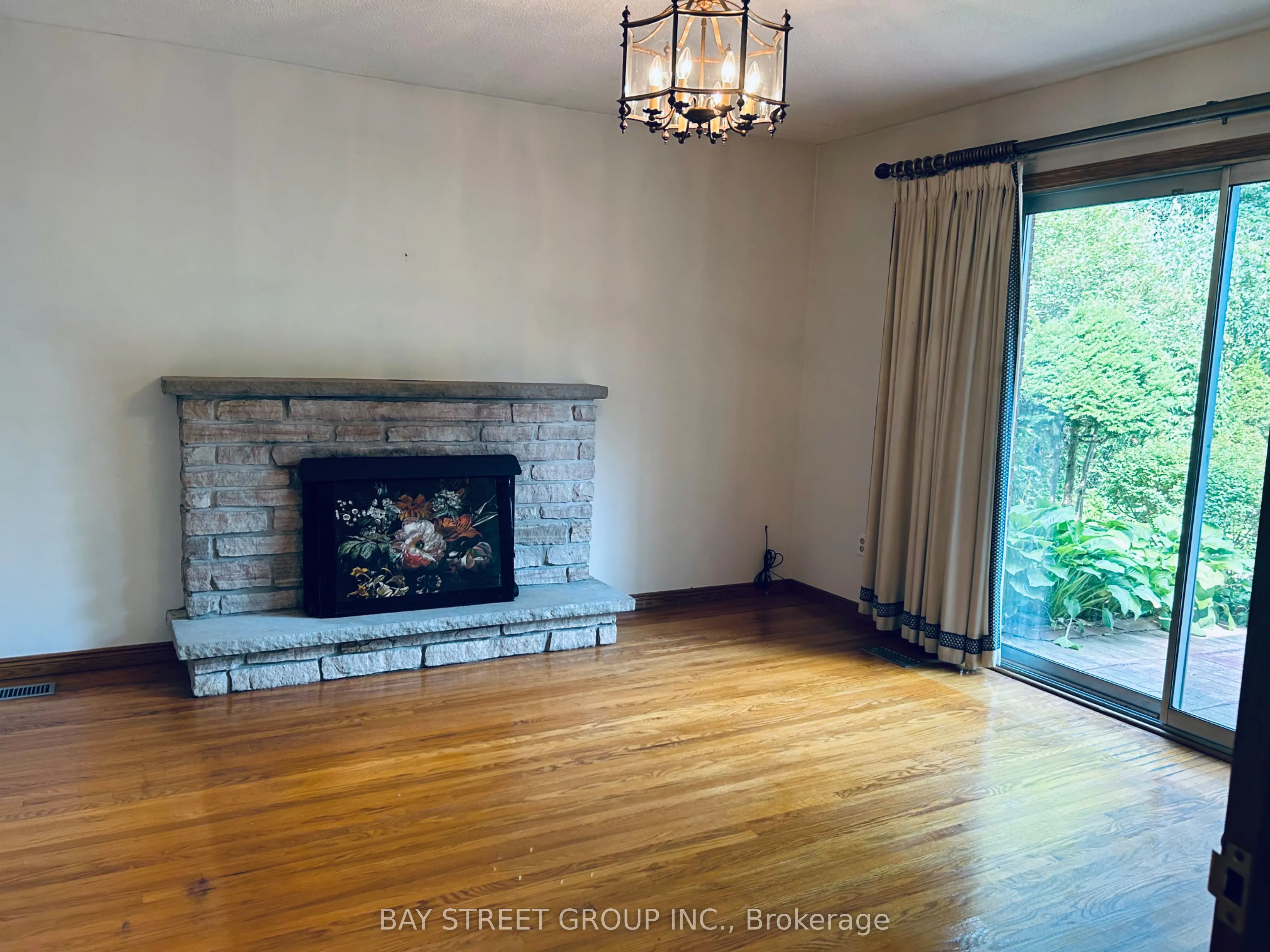 27 Jeremy Drive