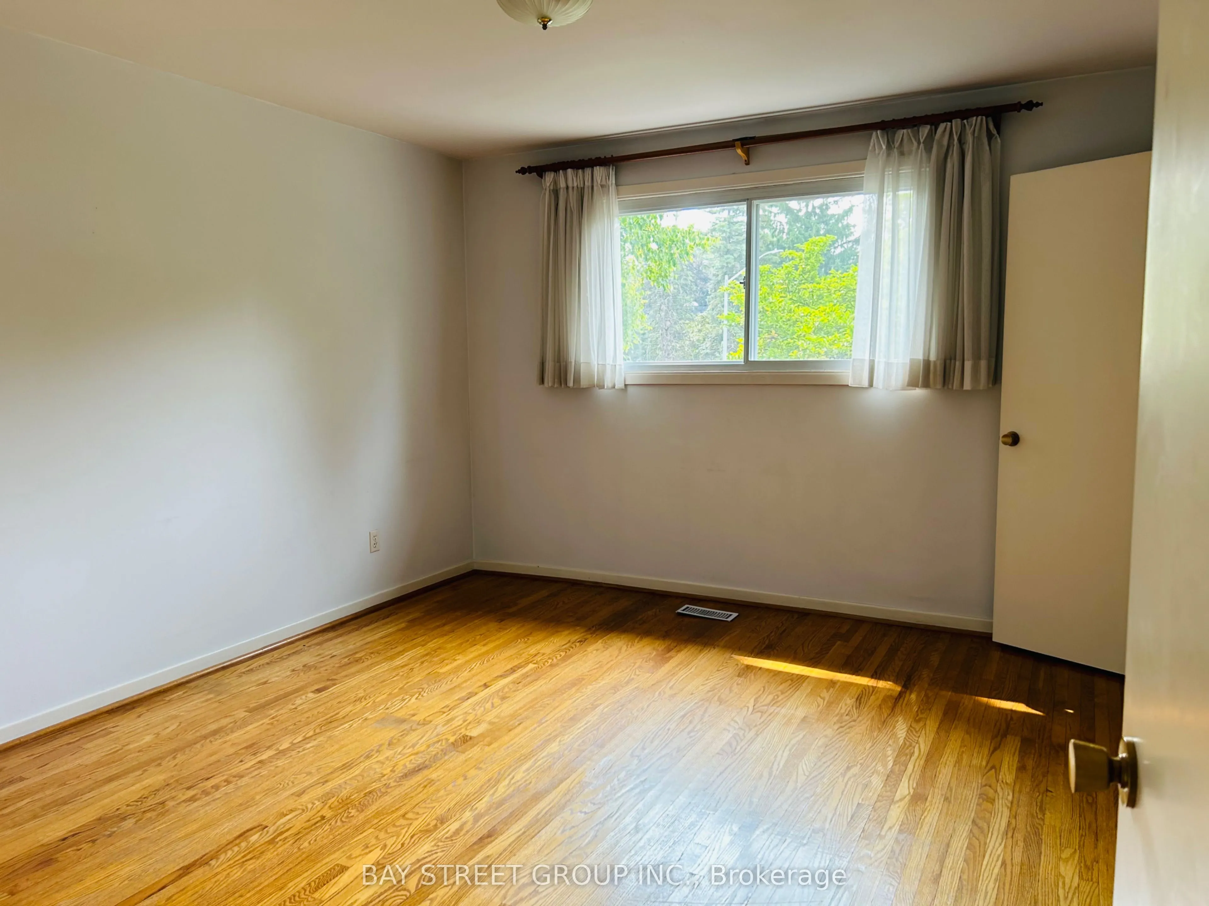 27 Jeremy Drive