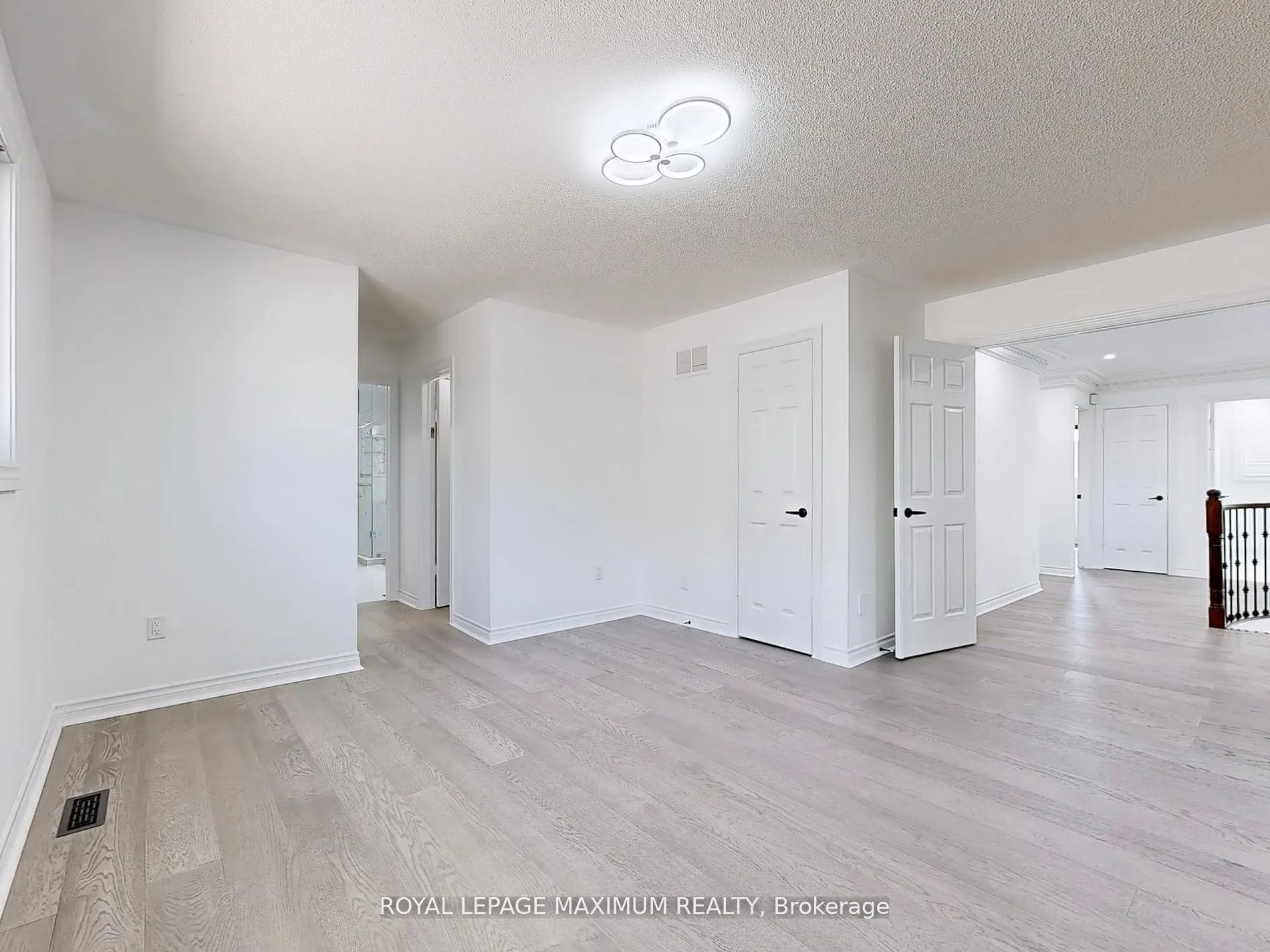 22 A Waltham Crescent