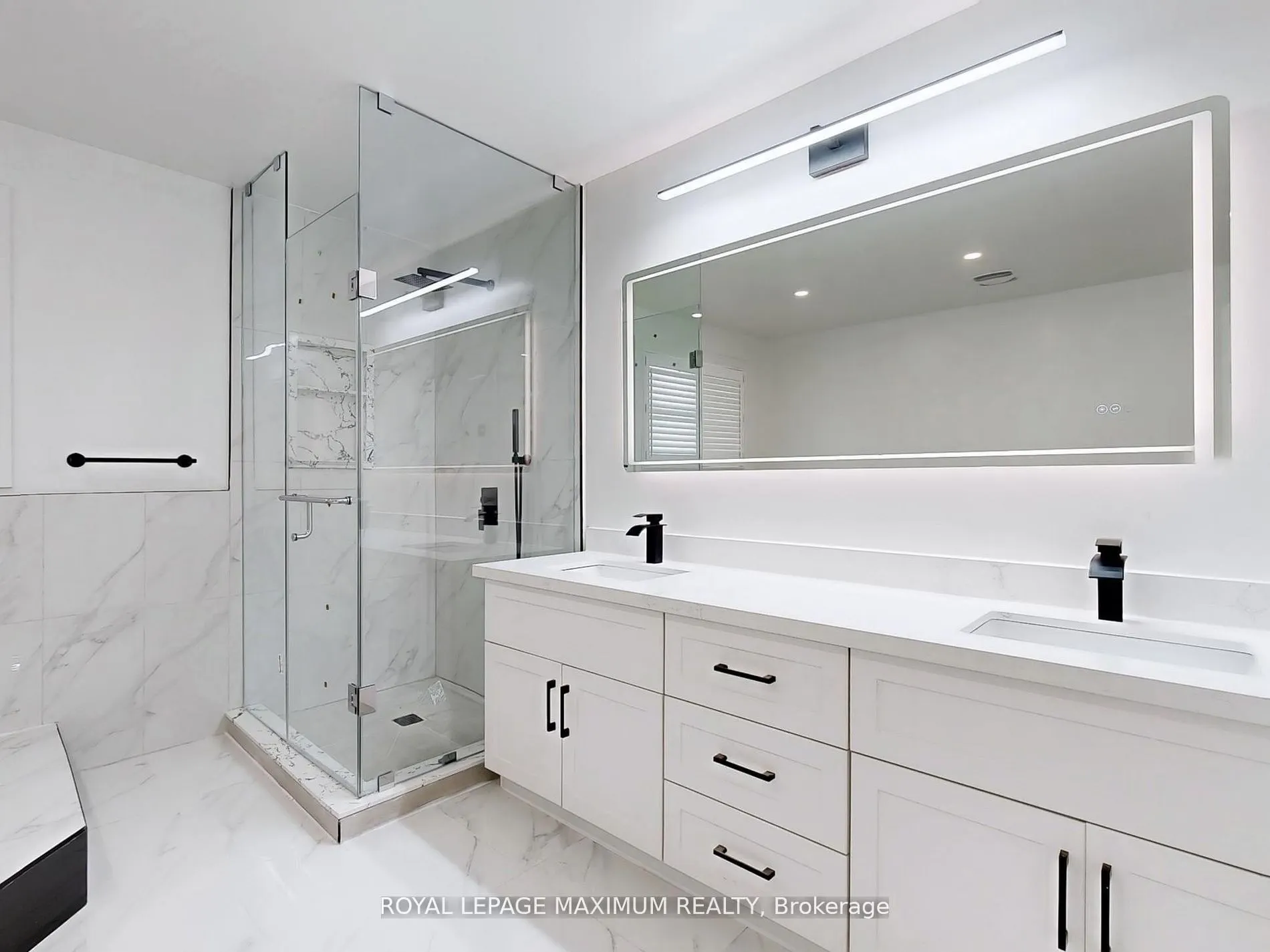 22 A Waltham Crescent