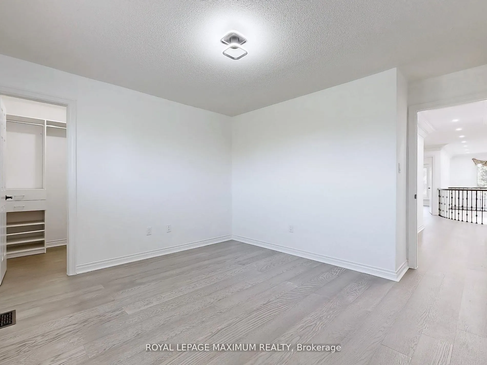 22 A Waltham Crescent