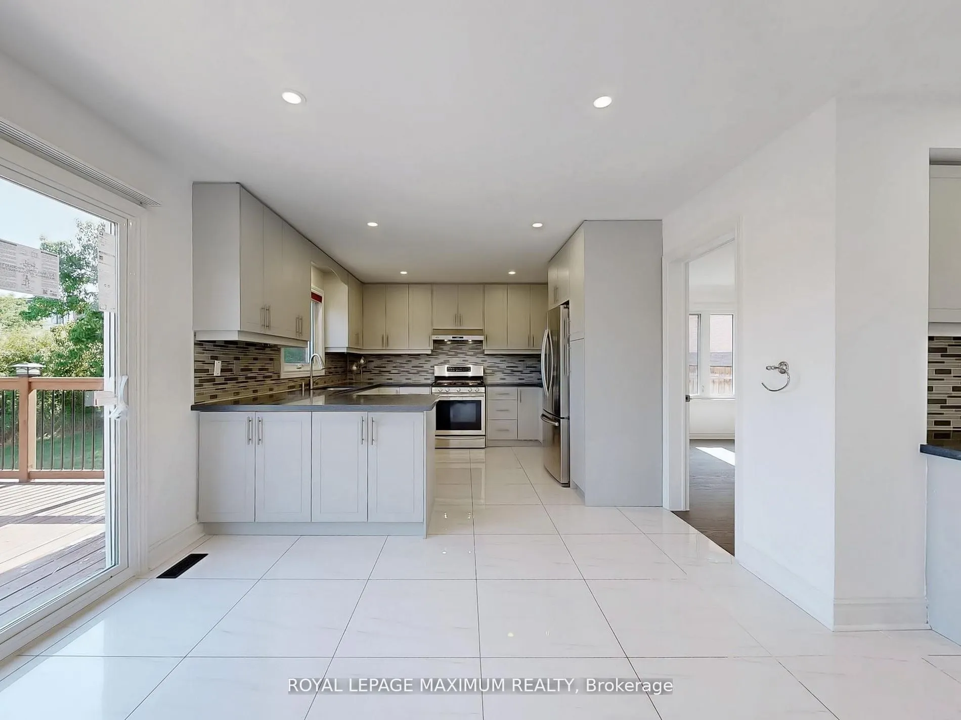 22 A Waltham Crescent