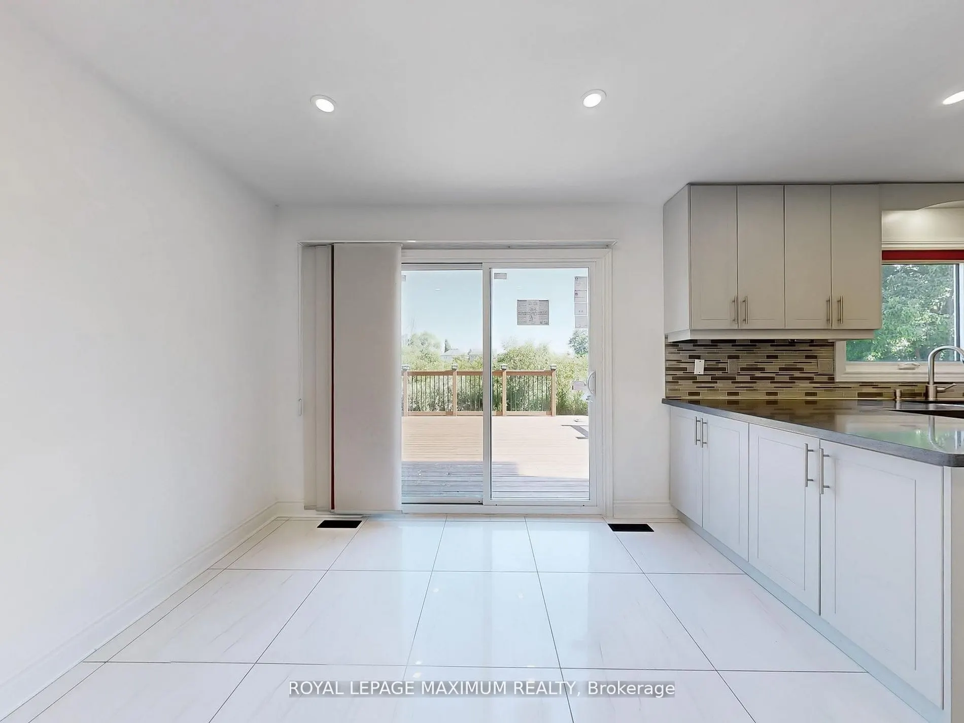 22 A Waltham Crescent