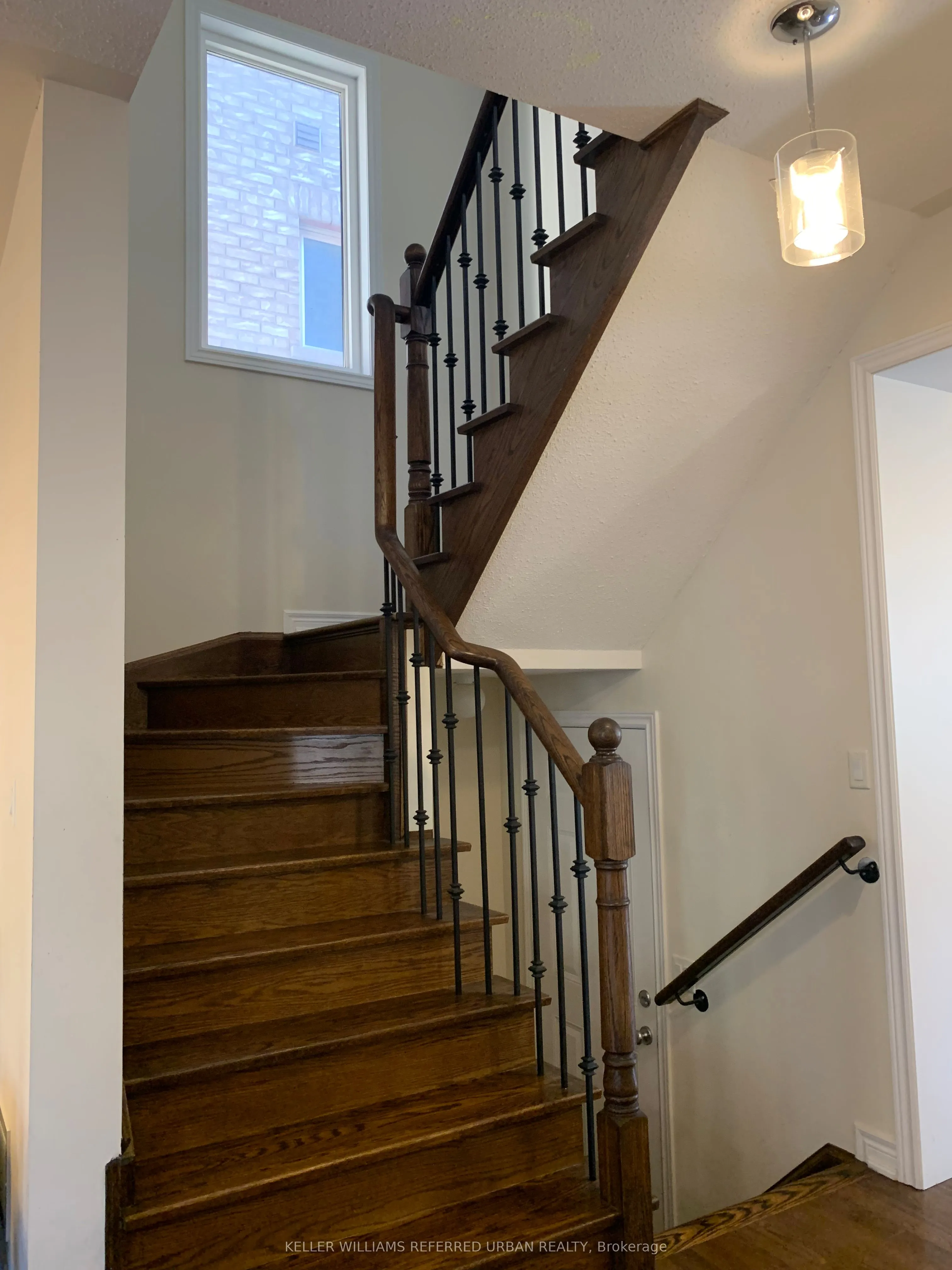 22 Pisanelli Avenue