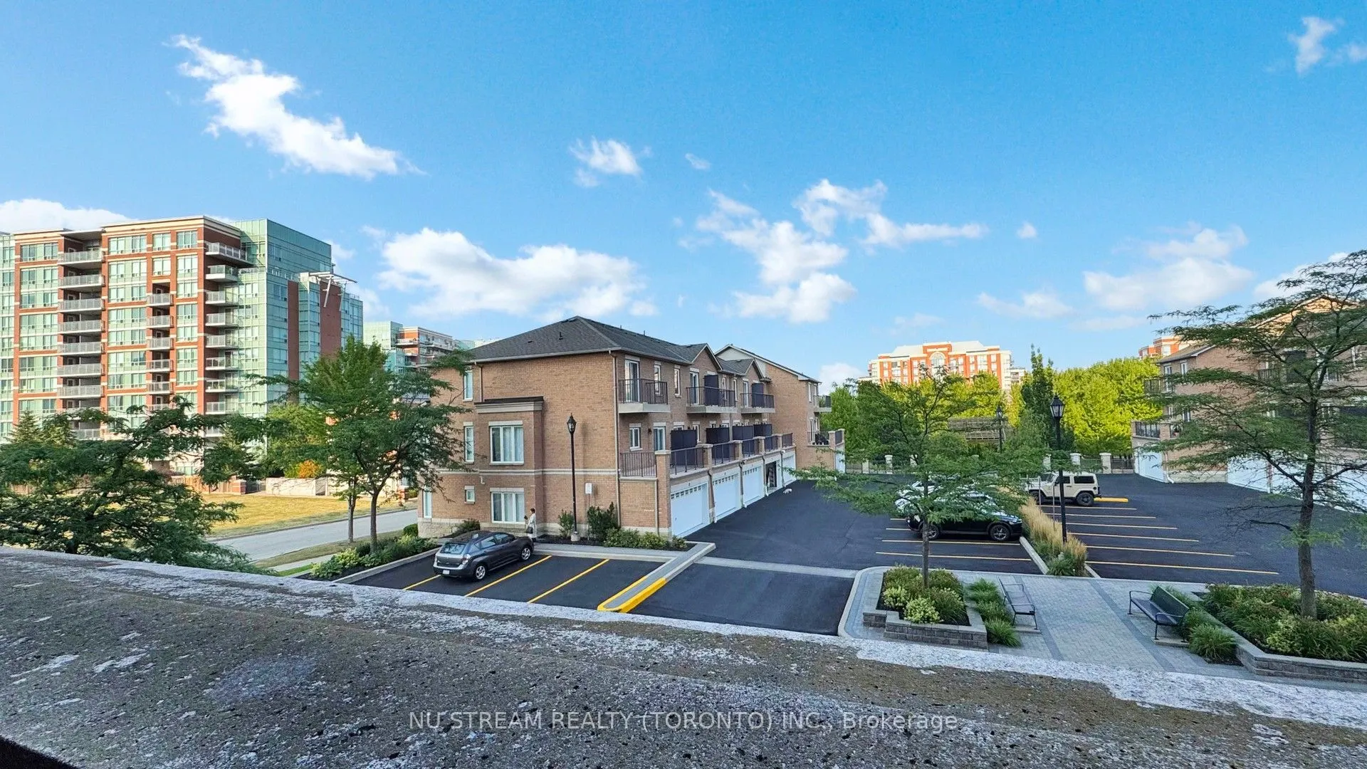 51 Saddlecreek Drive, #215