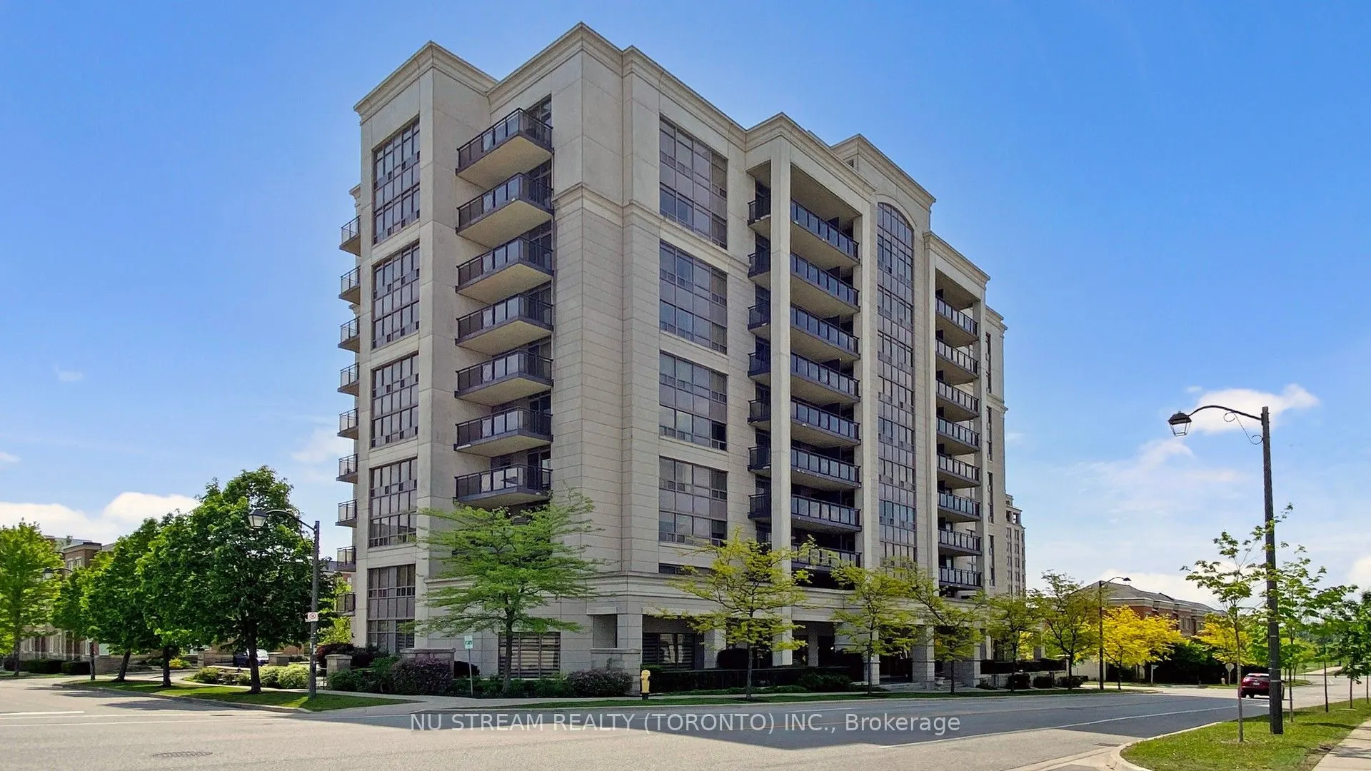 51 Saddlecreek Drive, #215