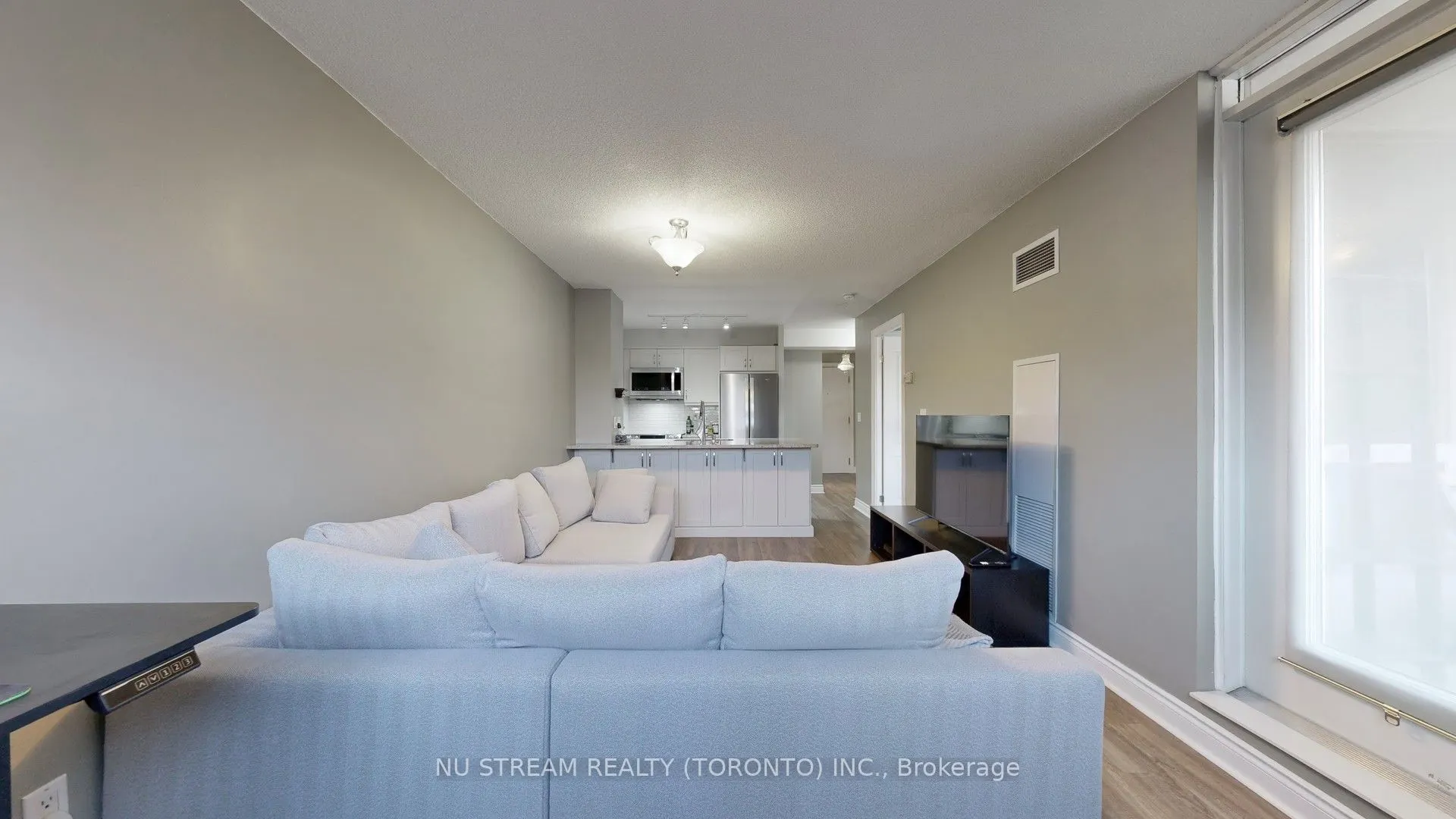 51 Saddlecreek Drive, #215