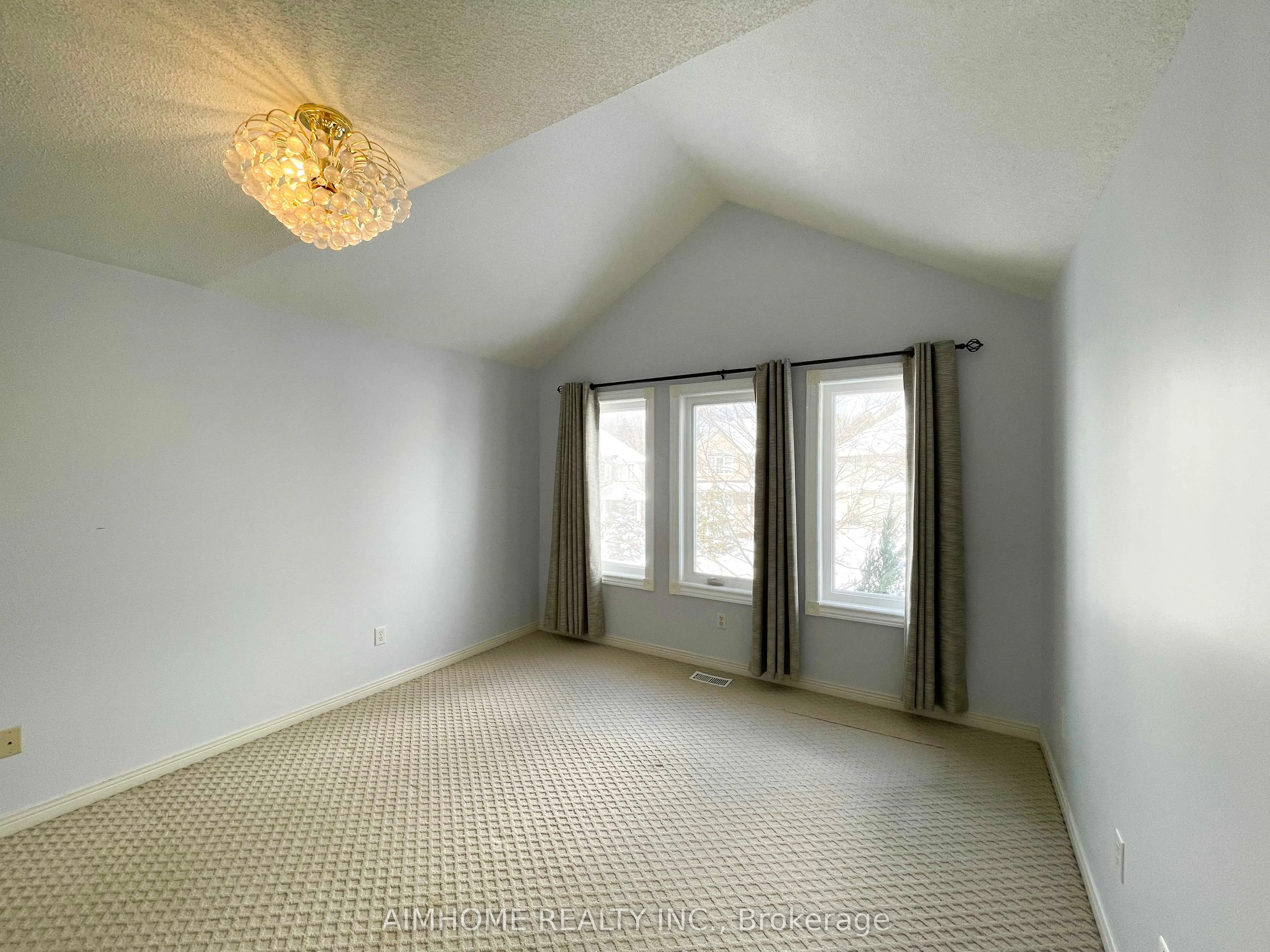 76 Burndenford Crescent