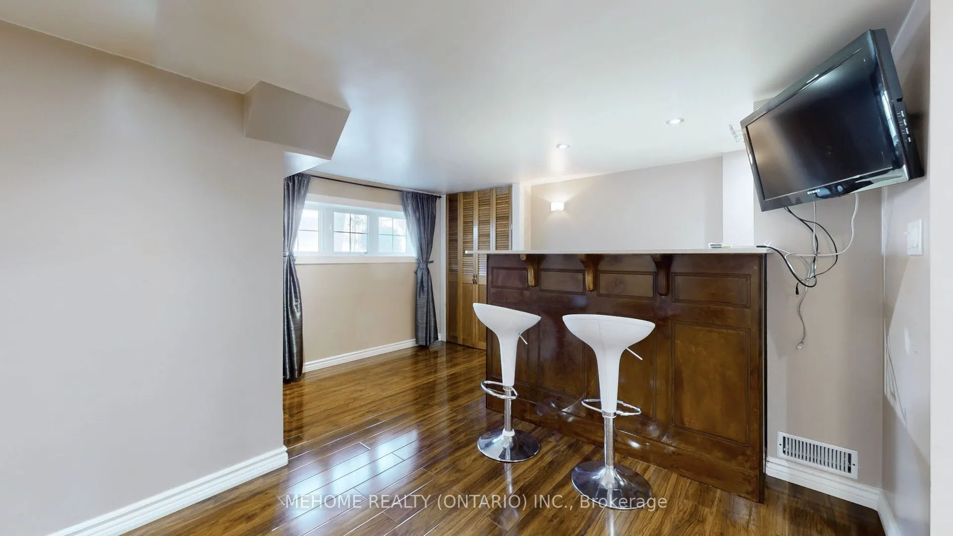 247 Selwyn Road