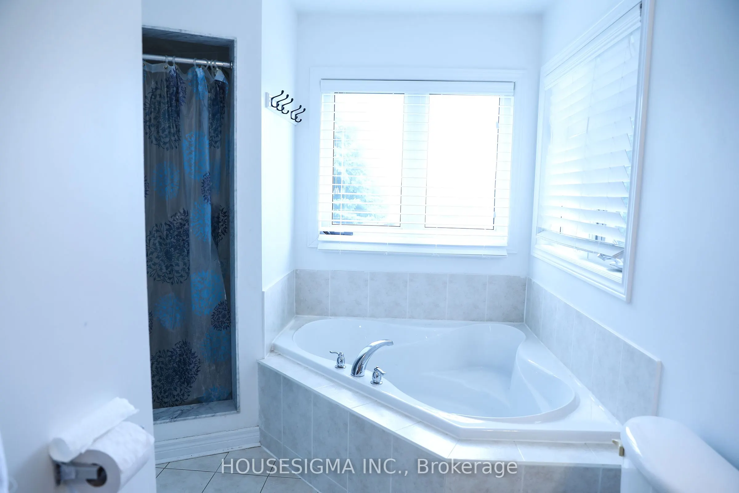 146 ASPENWOOD Drive