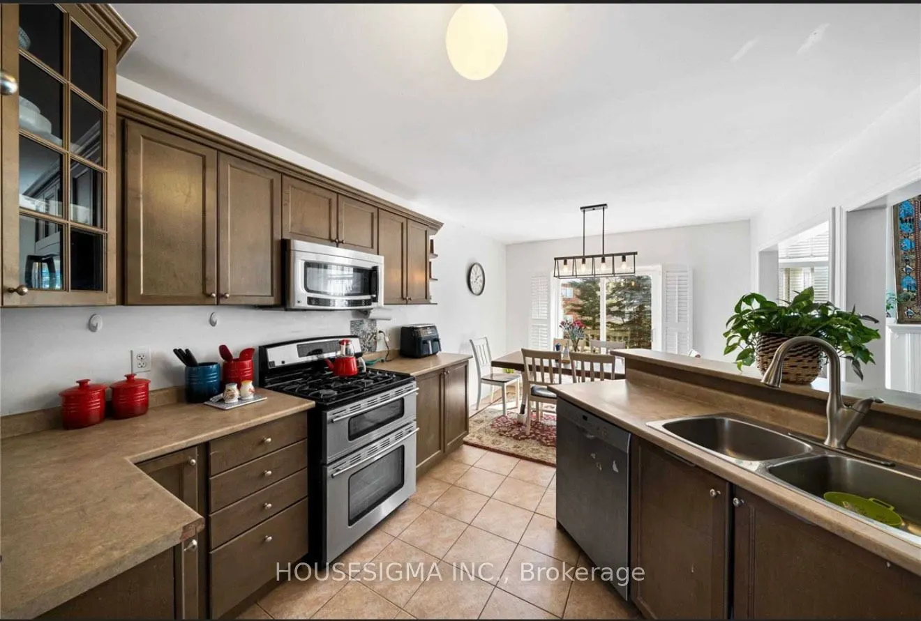 146 ASPENWOOD Drive