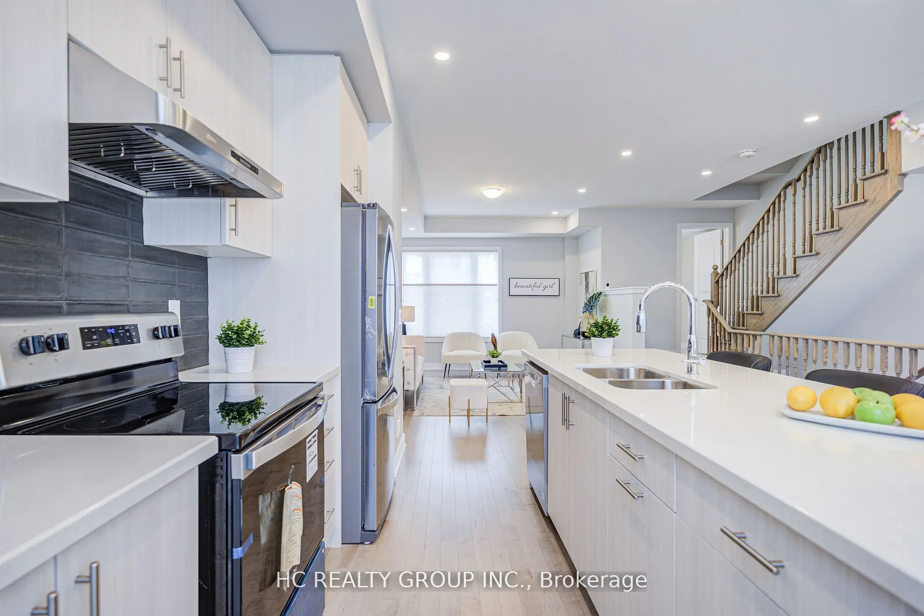 19 Guardhouse Crescent