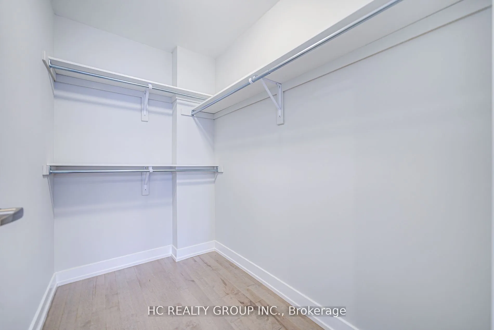19 Guardhouse Crescent