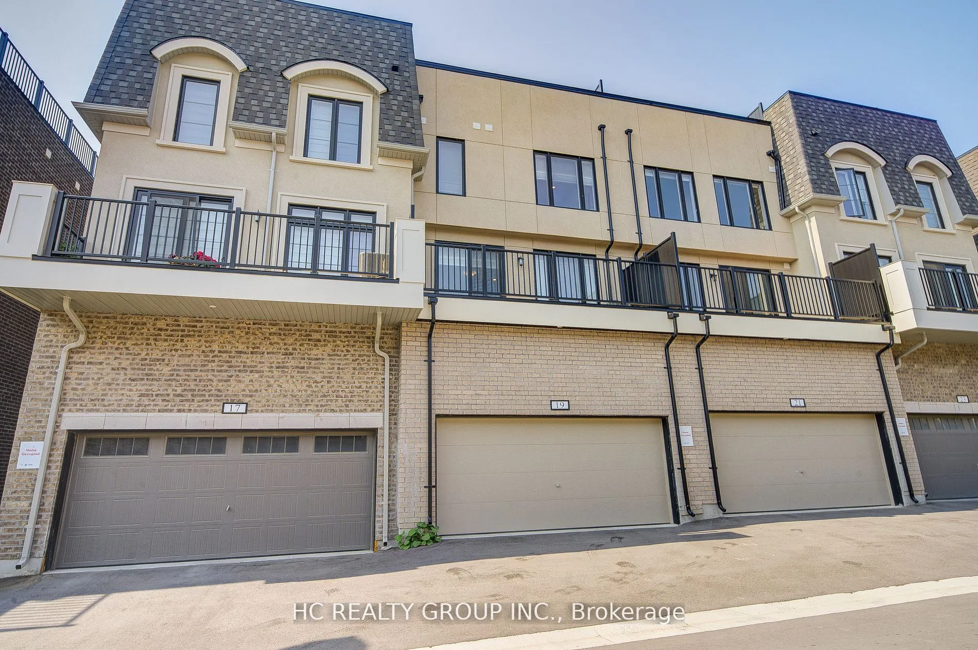 19 Guardhouse Crescent