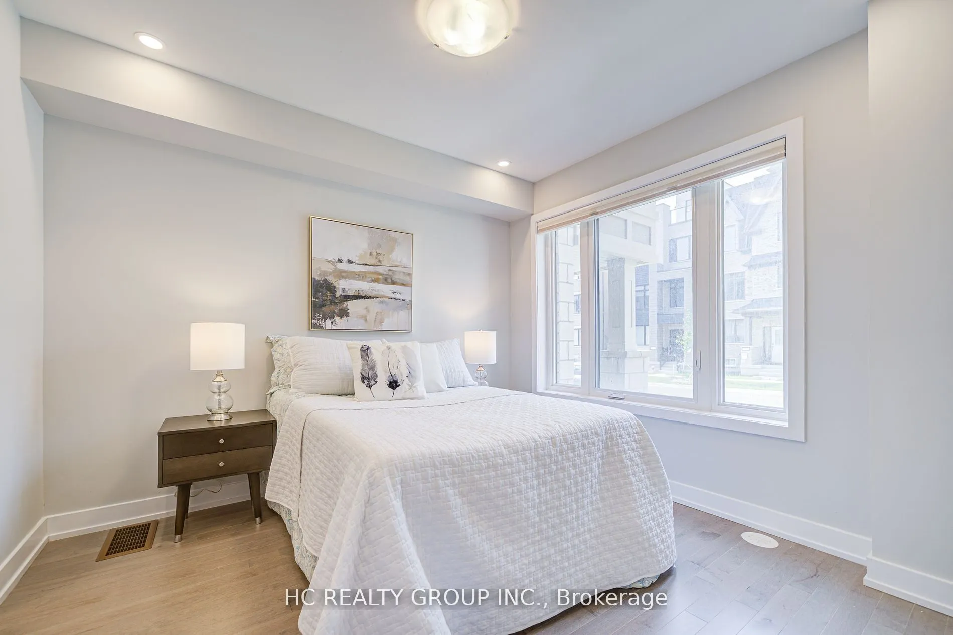 19 Guardhouse Crescent