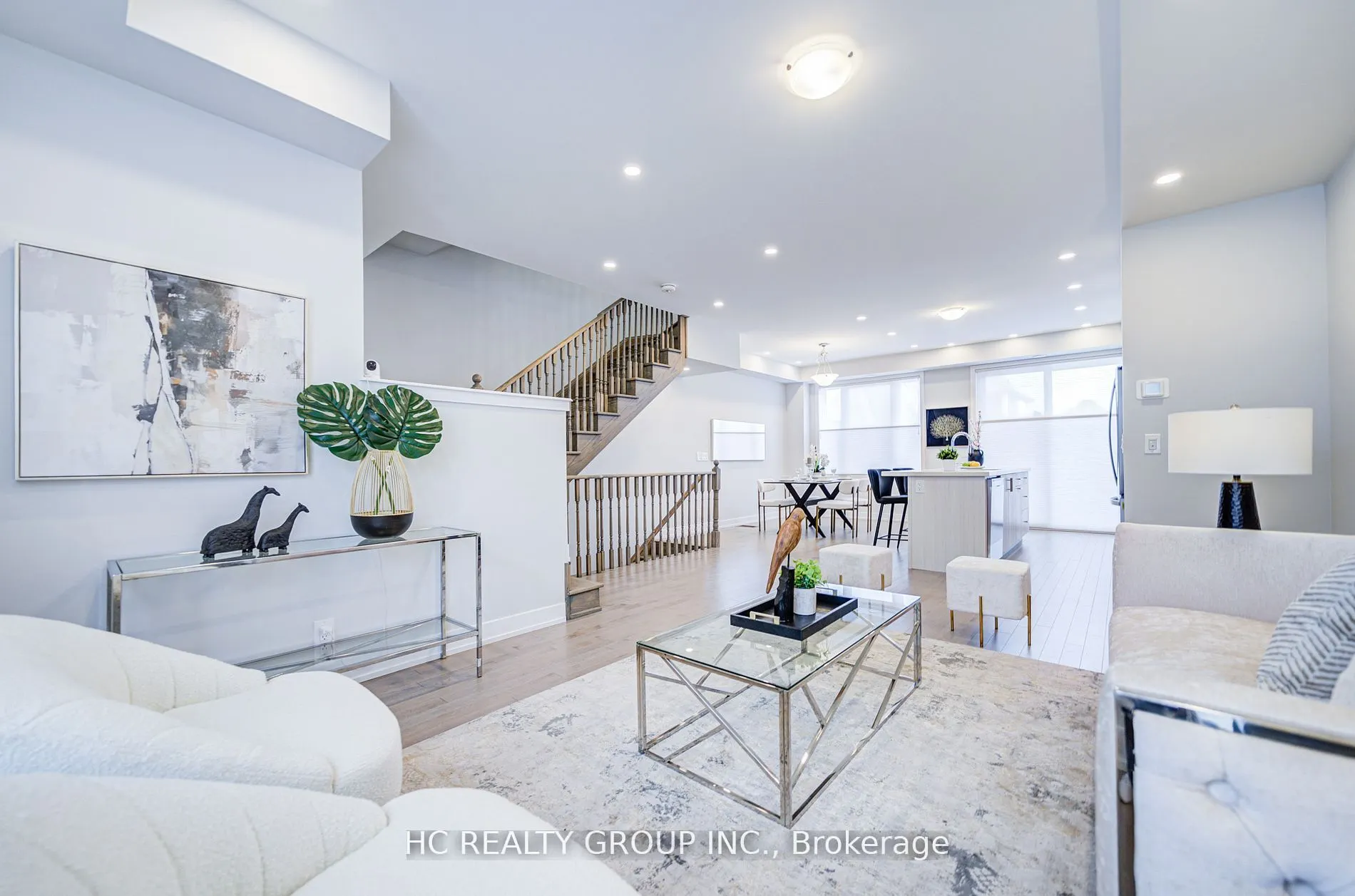 19 Guardhouse Crescent