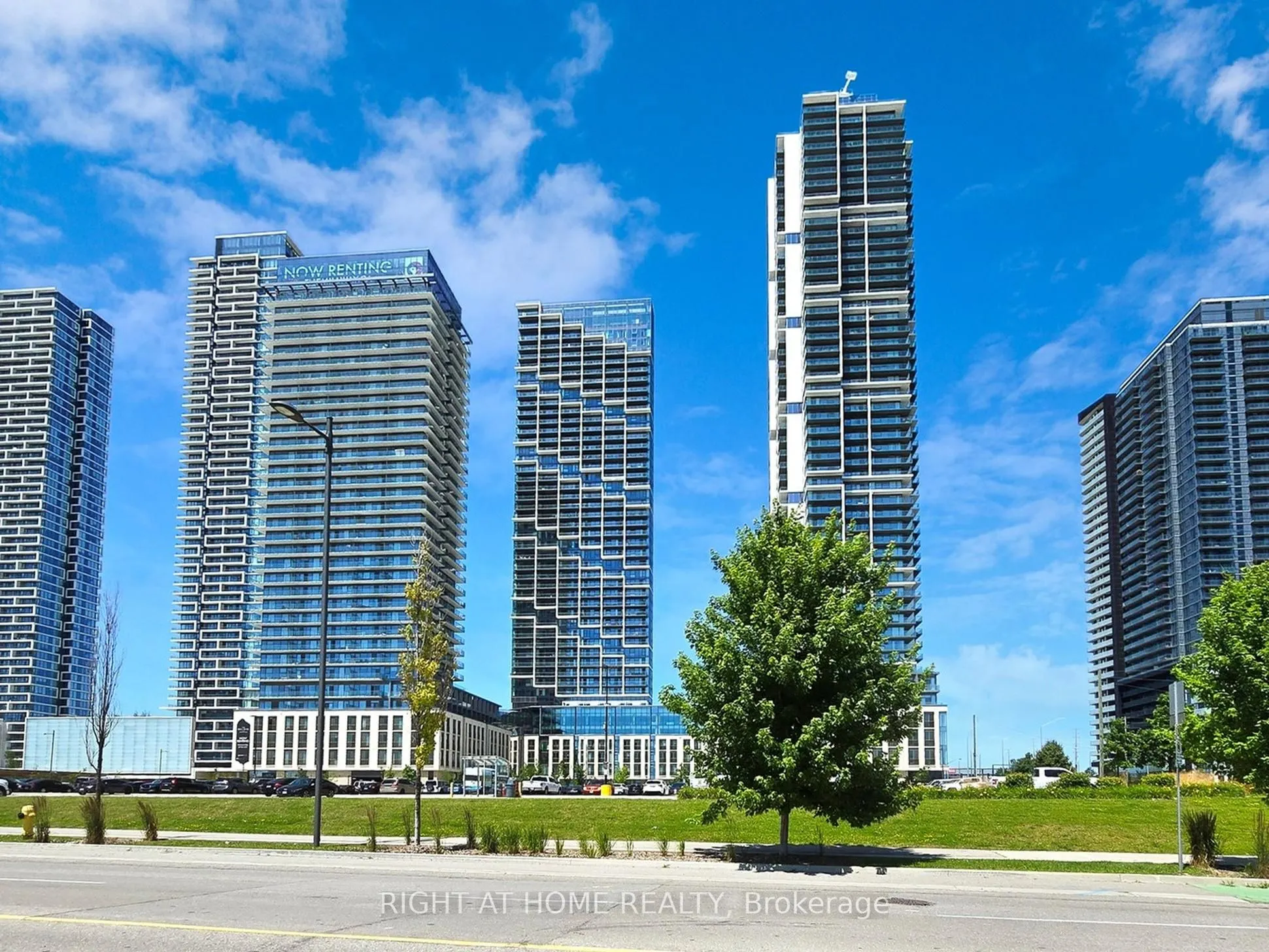 1000 Portage Parkway, #4112
