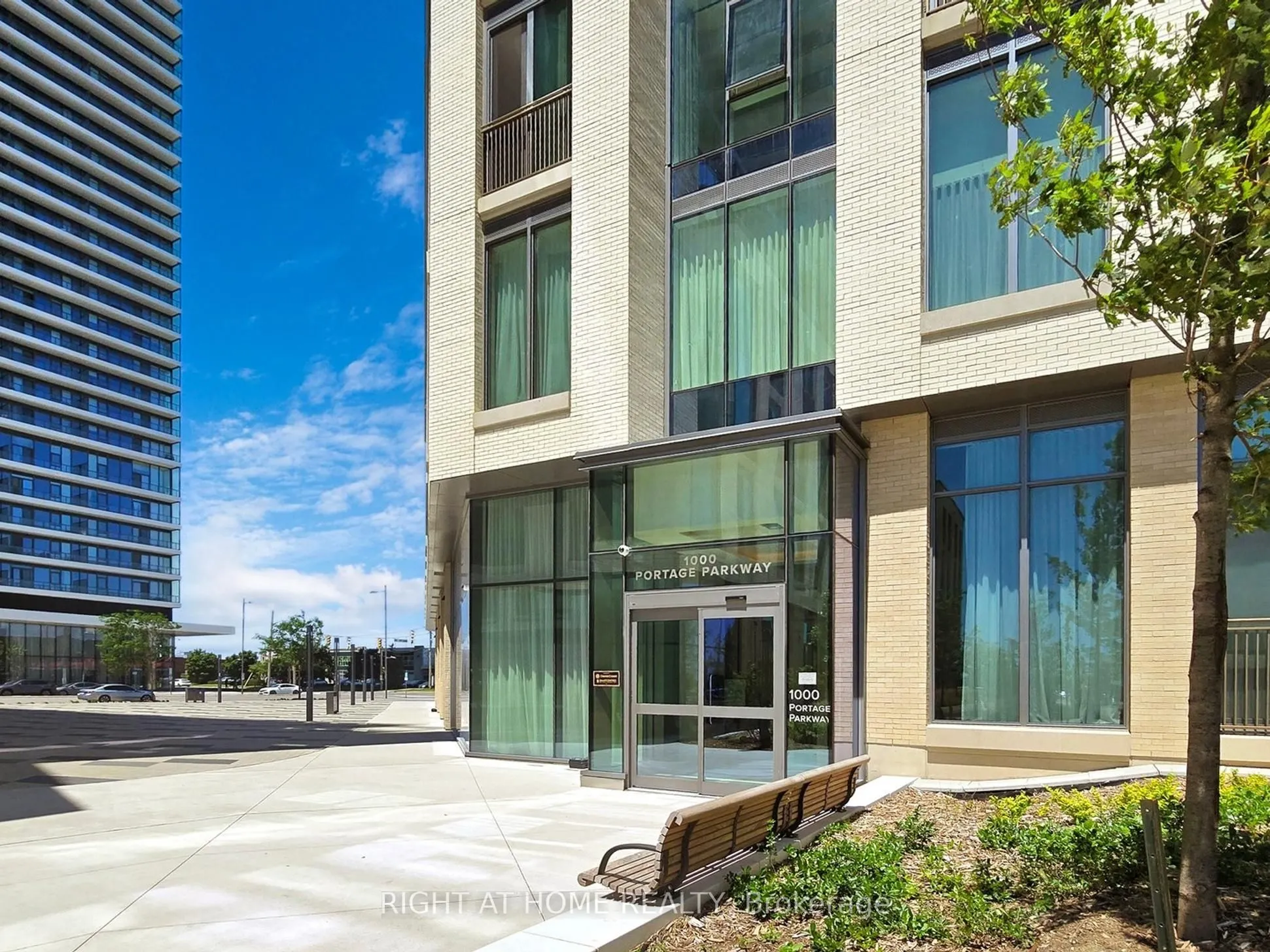 1000 Portage Parkway, #4112