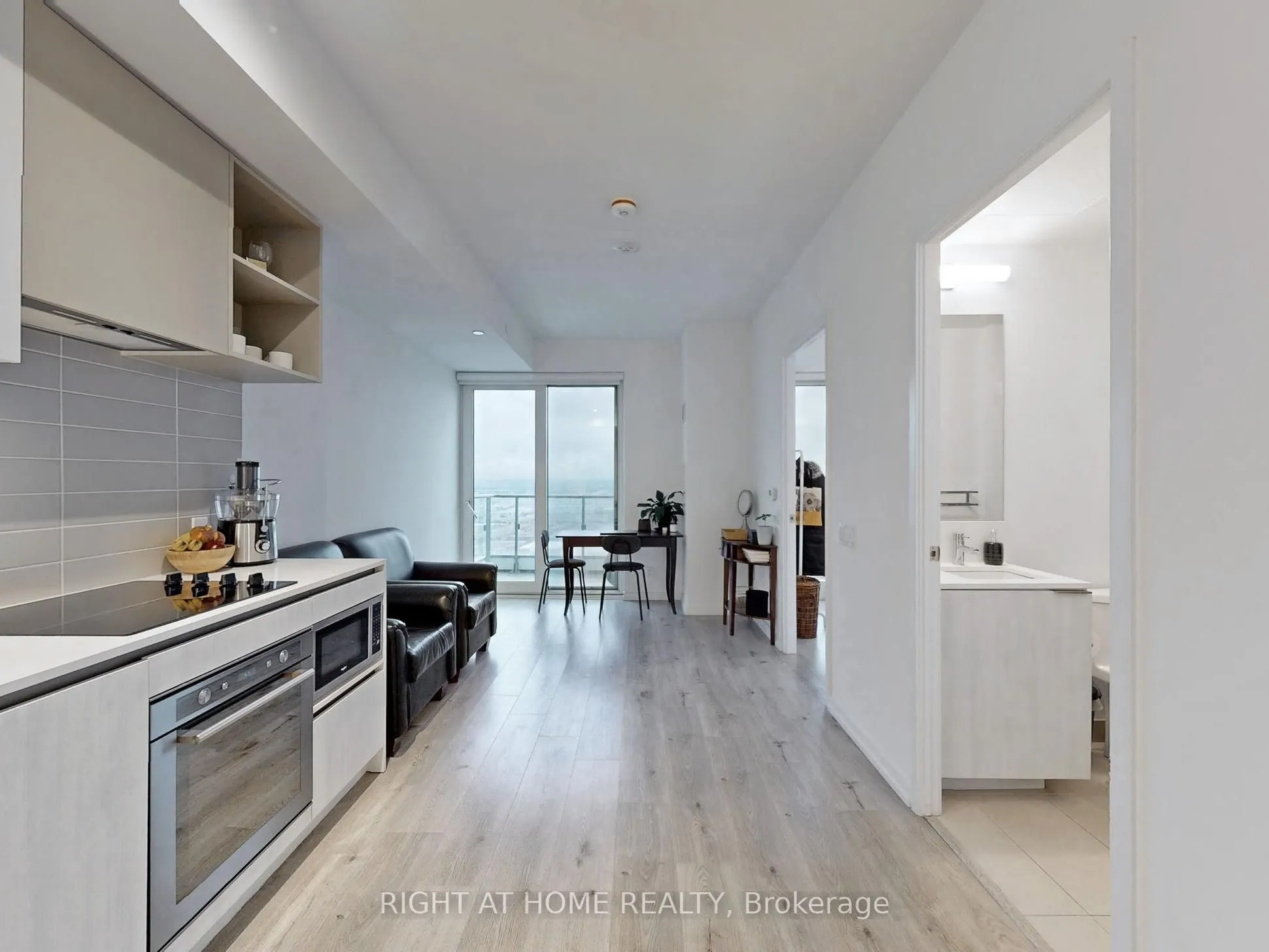1000 Portage Parkway, #4112